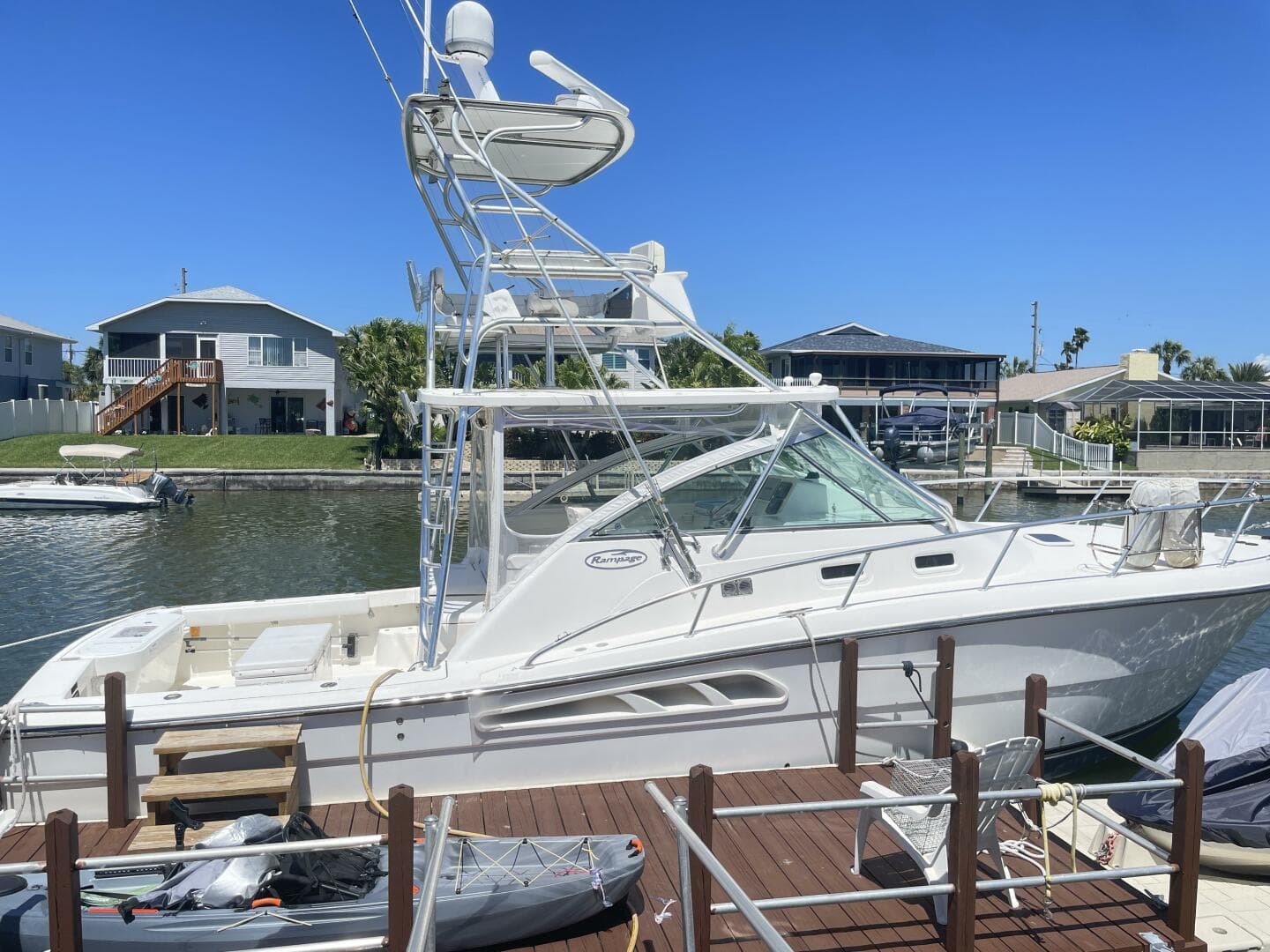 2007 Rampage 38 Express — photo 3