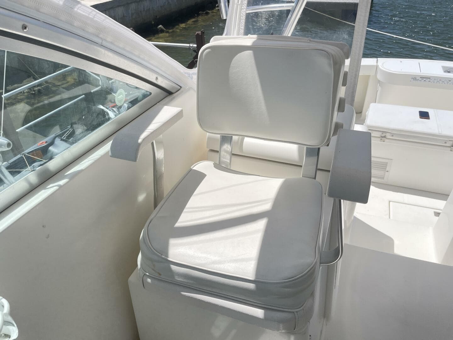 2007 Rampage 38 Express — photo 52