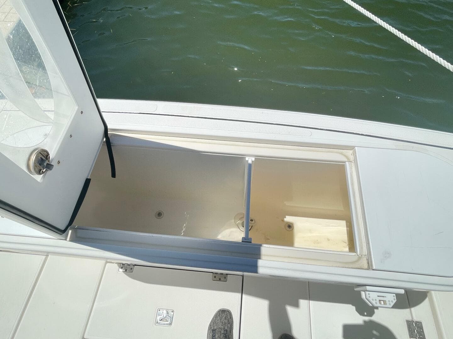 2007 Rampage 38 Express — photo 14