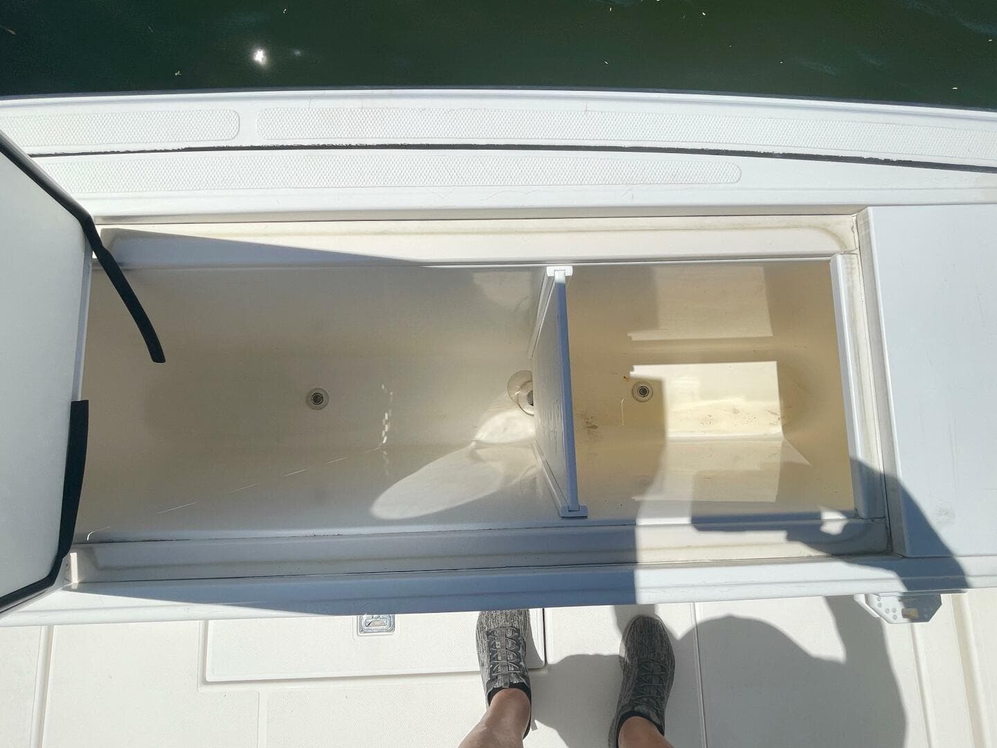 2007 Rampage 38 Express — photo 15