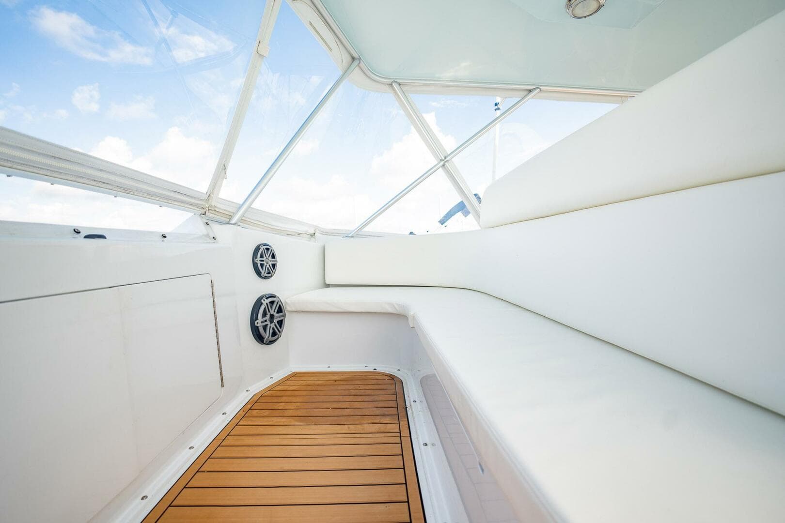 2000 Viking Conv Sport Fisher — photo 38