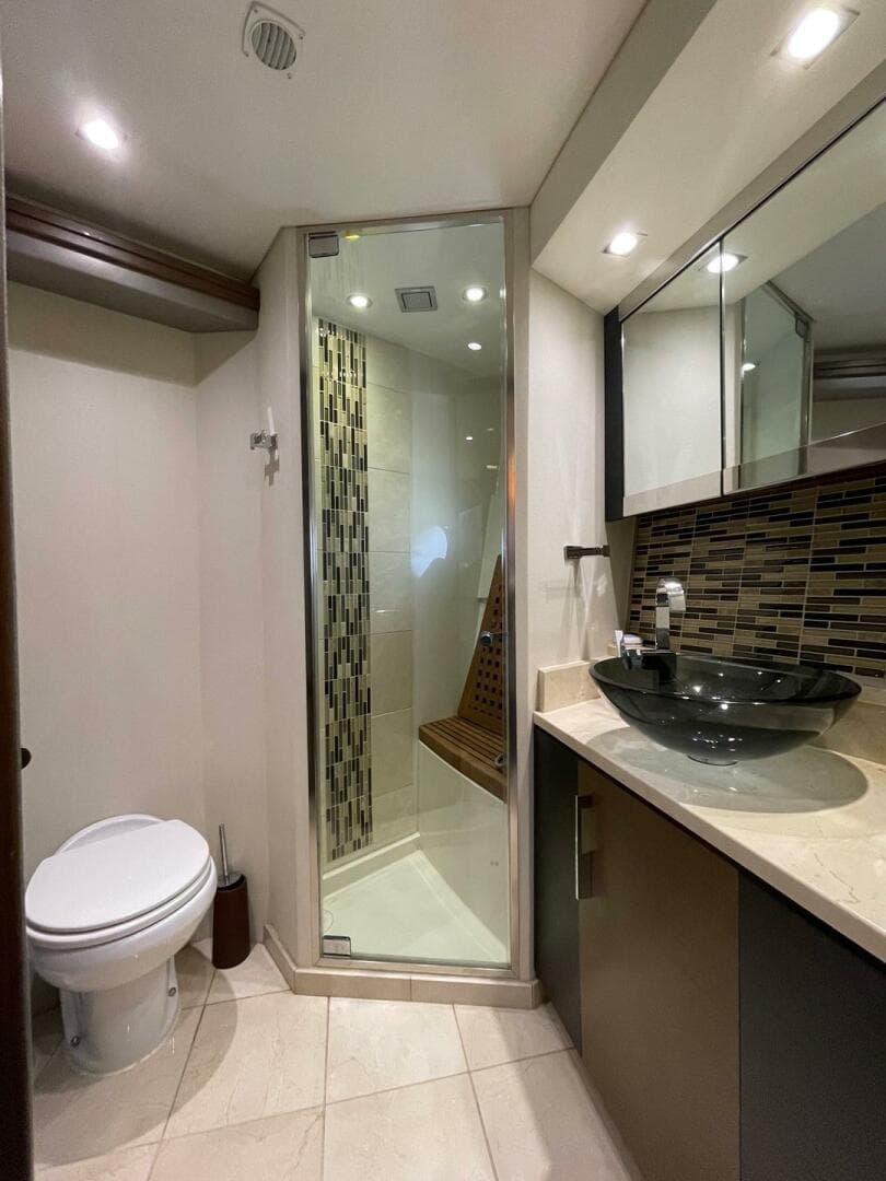 2013 Marquis 630 Sport — photo 16