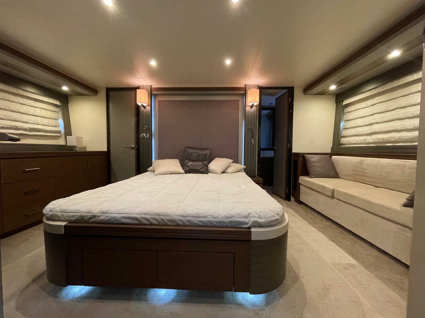 2013 Marquis 630 Sport — photo 19