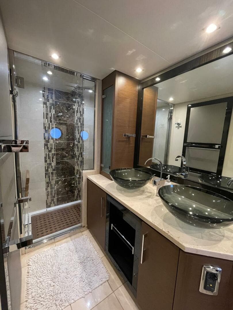 2013 Marquis 630 Sport — photo 21