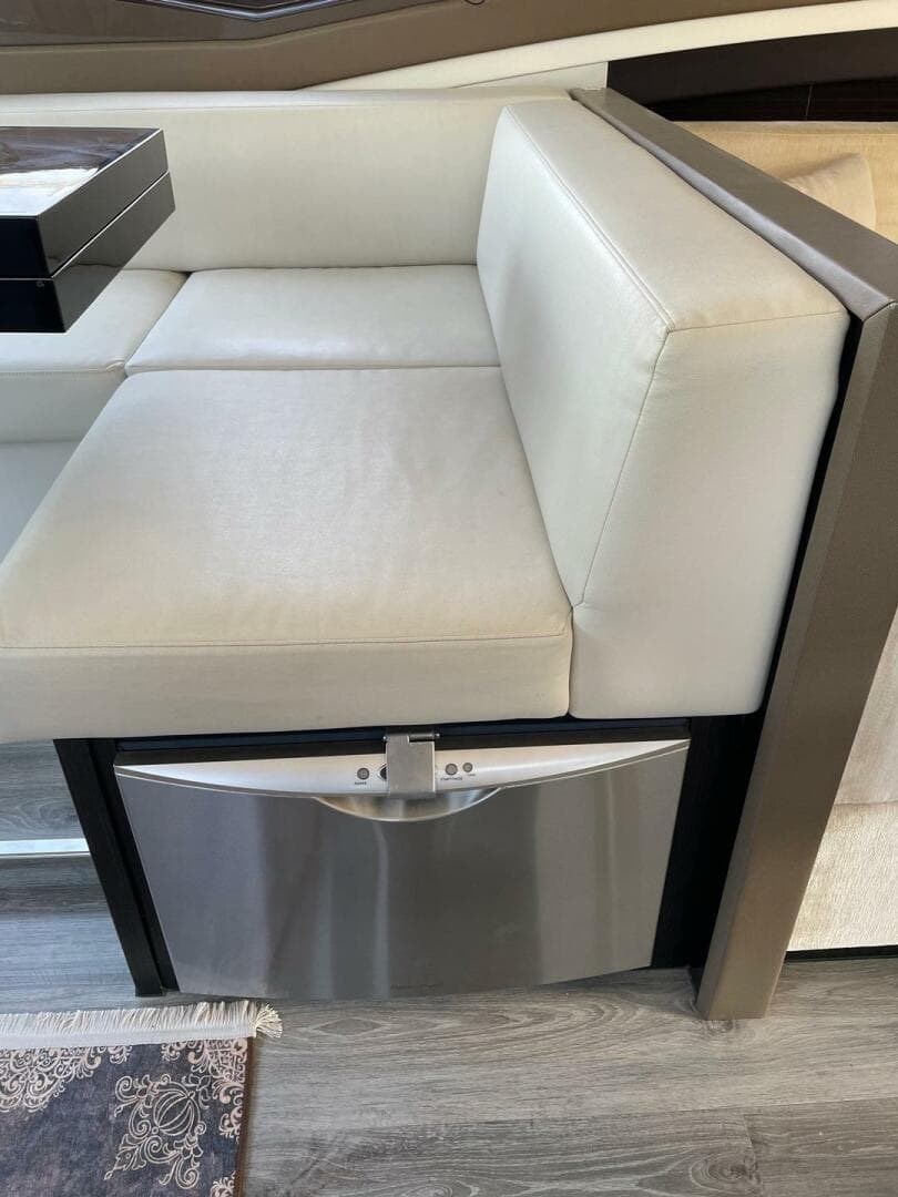 2013 Marquis 630 Sport — photo 5