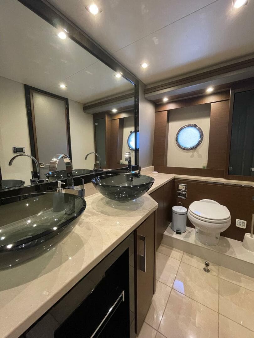 2013 Marquis 630 Sport — photo 22