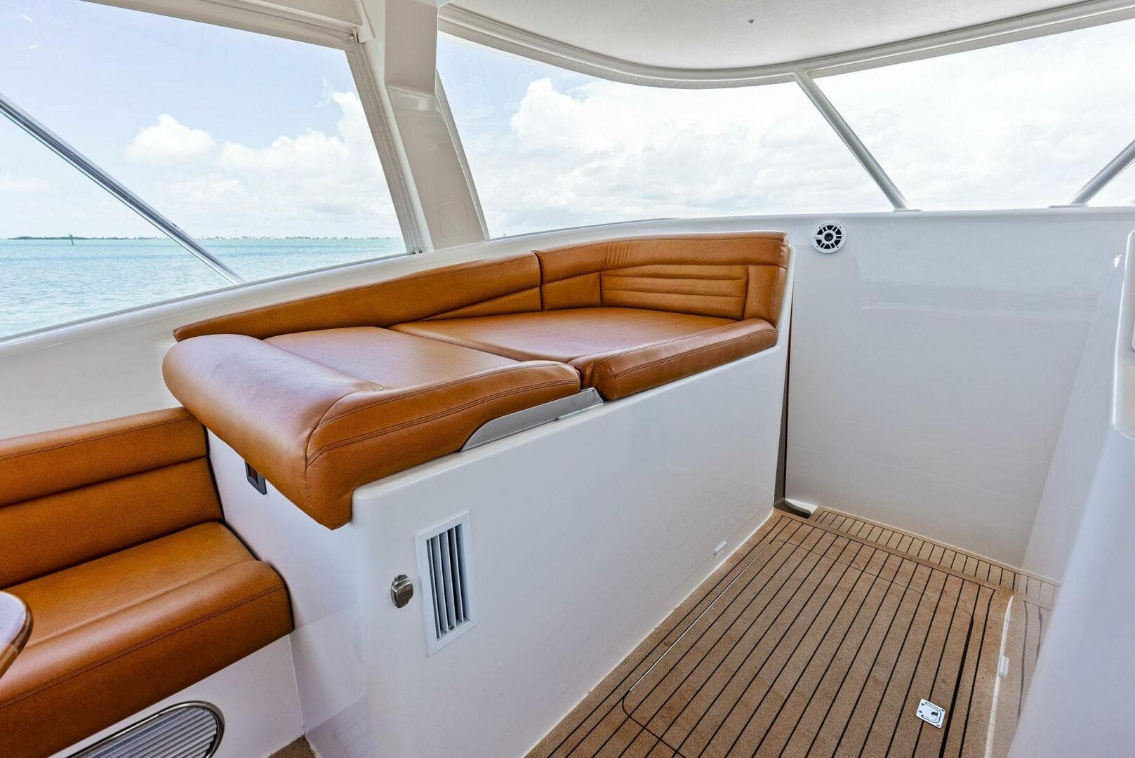 2020 Calcutta 480 Catamaran — photo 12