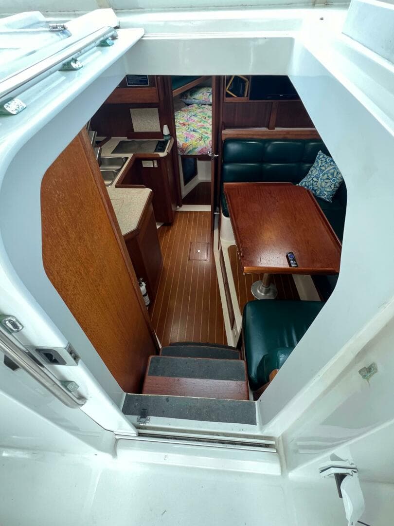 2000 Mainship Pilot 34 — photo 12