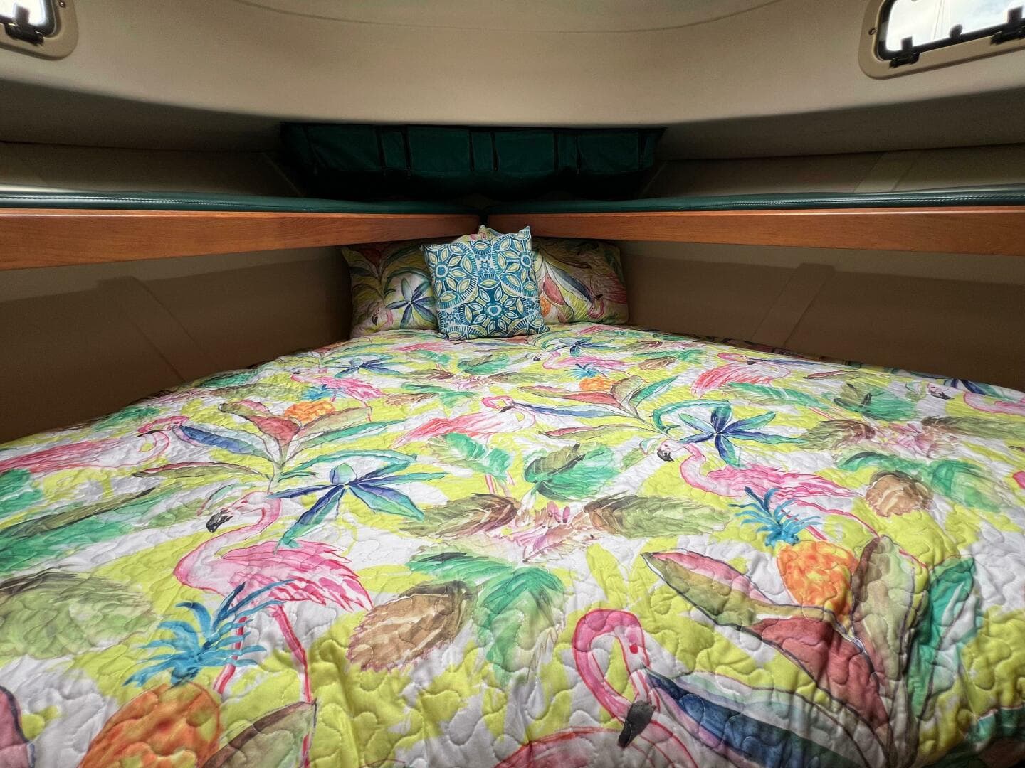 2000 Mainship Pilot 34 — photo 19