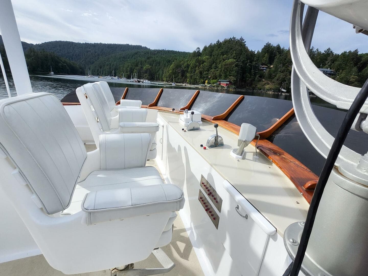 1967 Custom George Moore Custom 74 Lr Trawler — photo 11