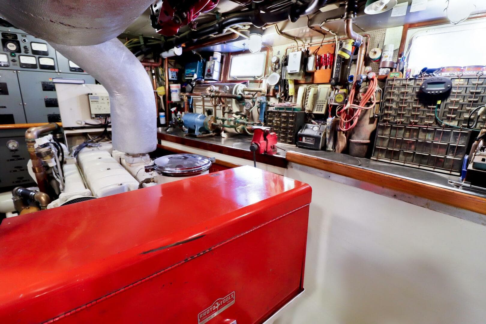 1967 Custom George Moore Custom 74 Lr Trawler — photo 61