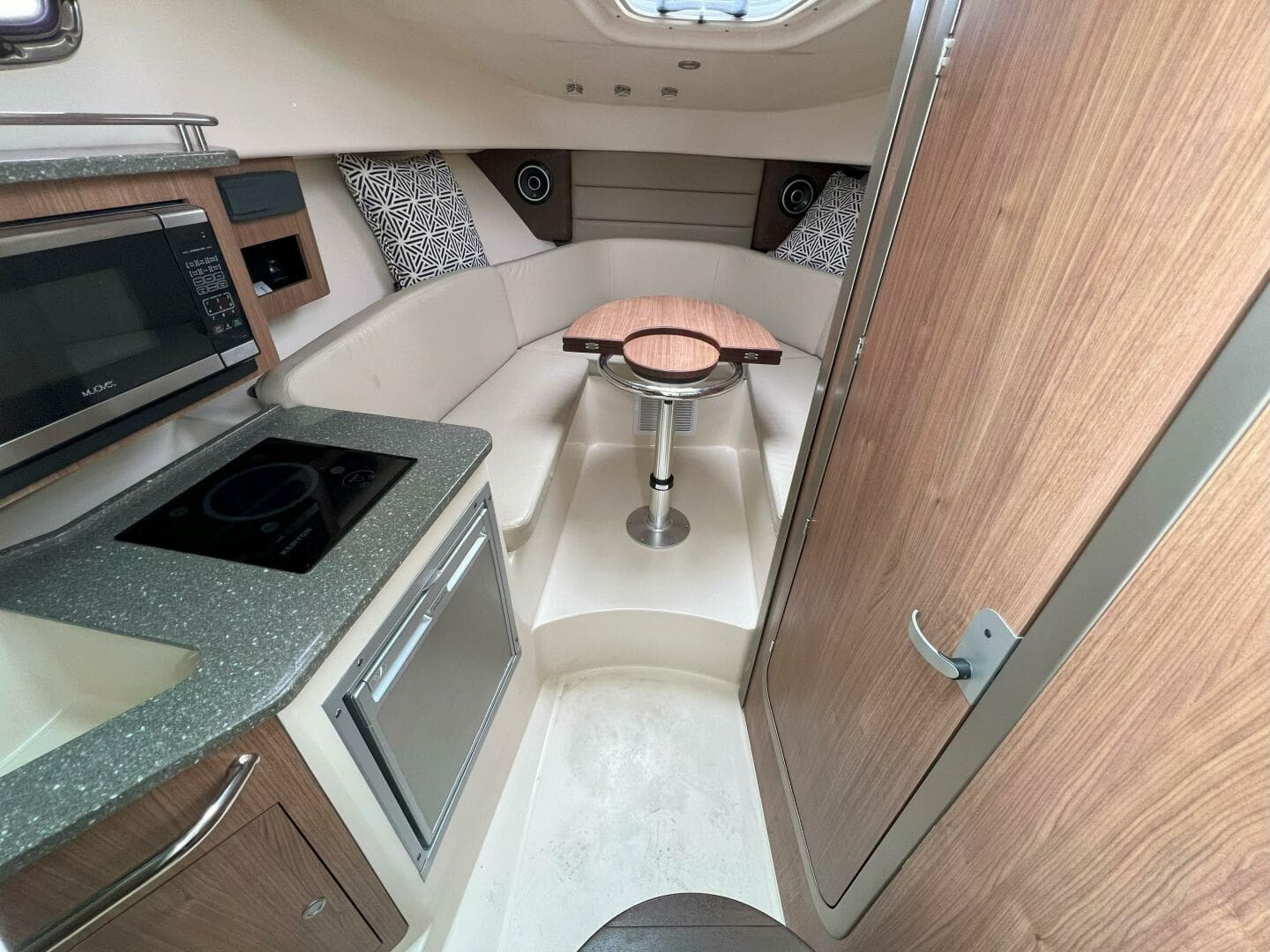 2017 Boston Whaler 285 Conquest — photo 23