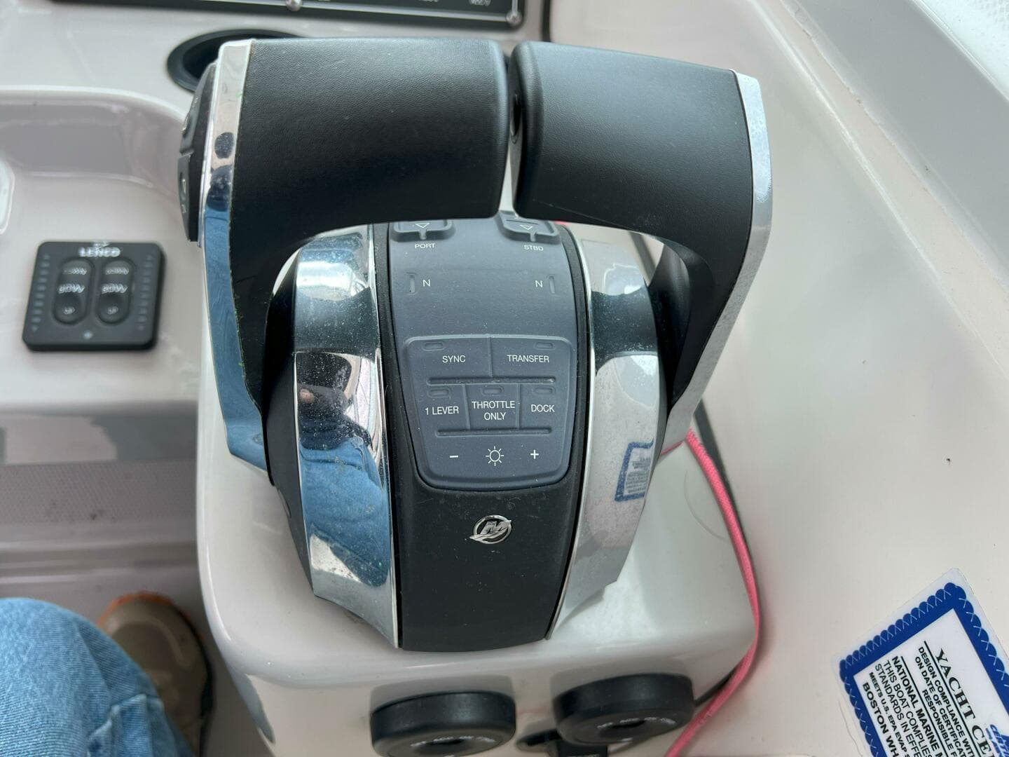 2017 Boston Whaler 285 Conquest — photo 17