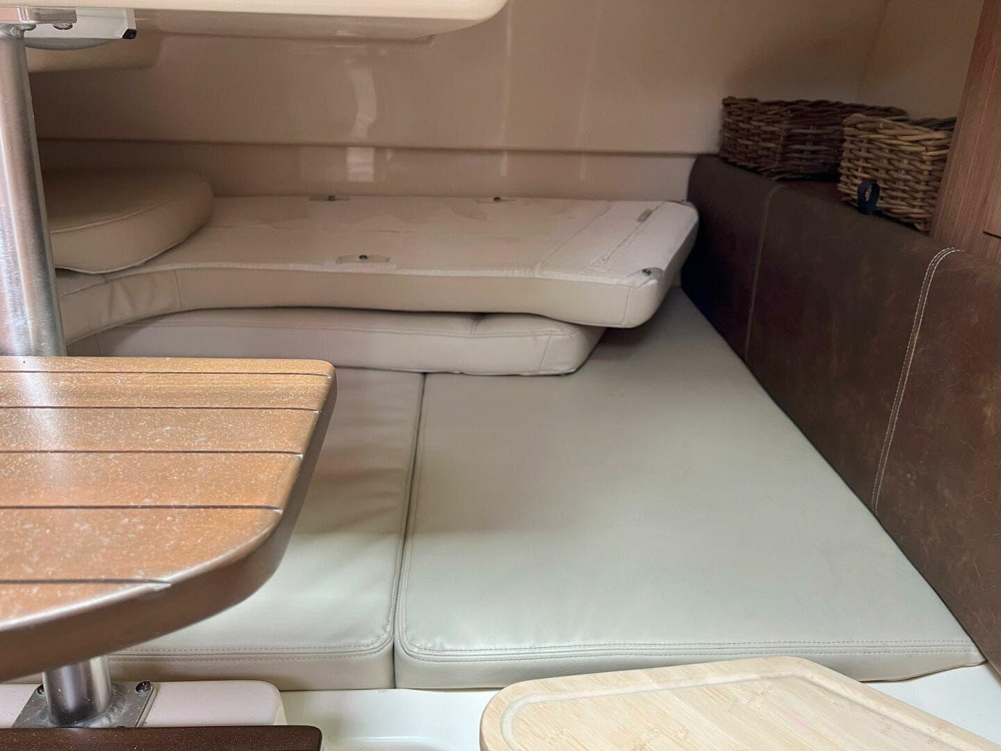 2017 Boston Whaler 285 Conquest — photo 25