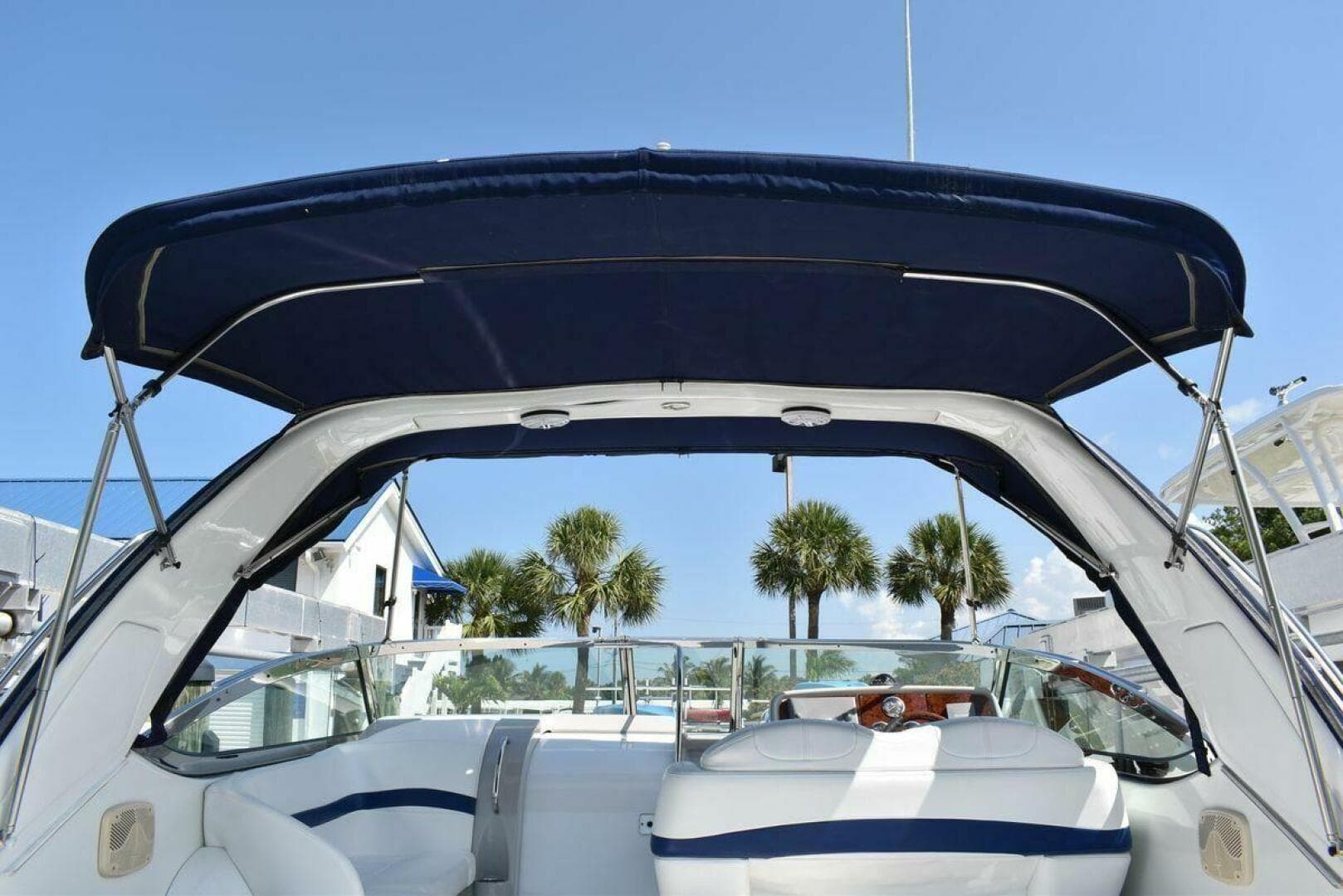 2005 Formula 37 Performance Cruiser — photo 7