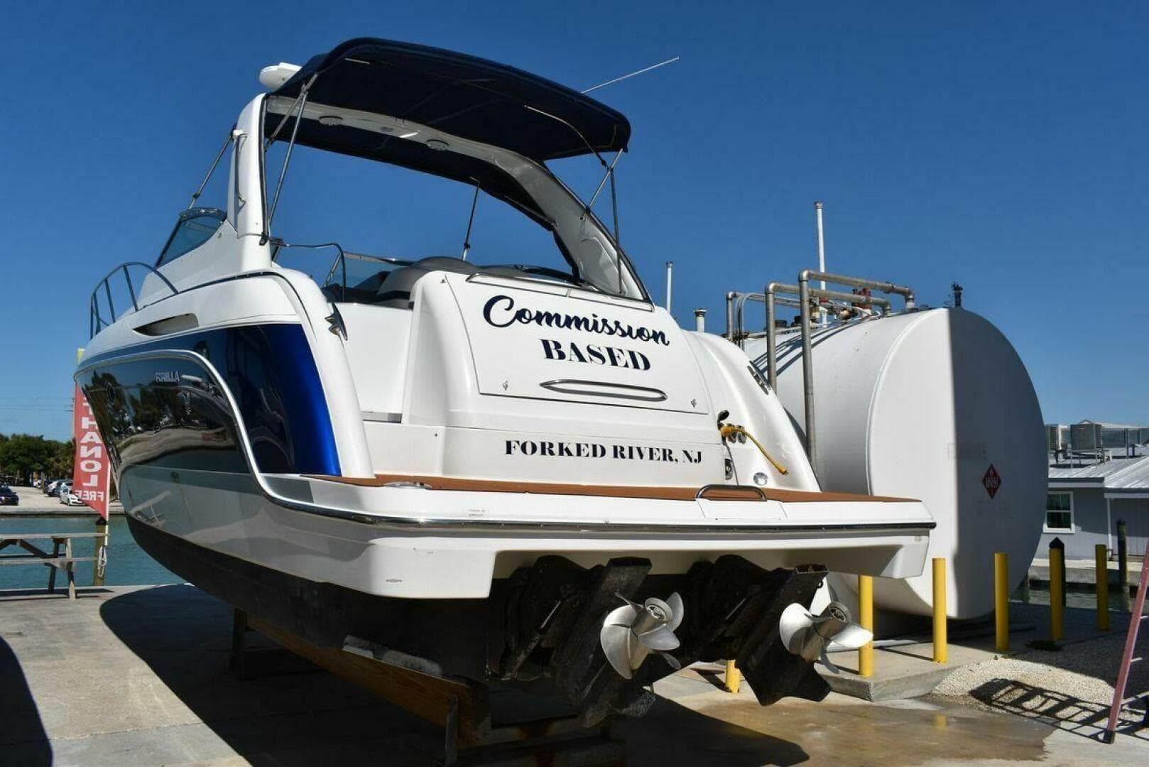 2005 Formula 37 Performance Cruiser — photo 3