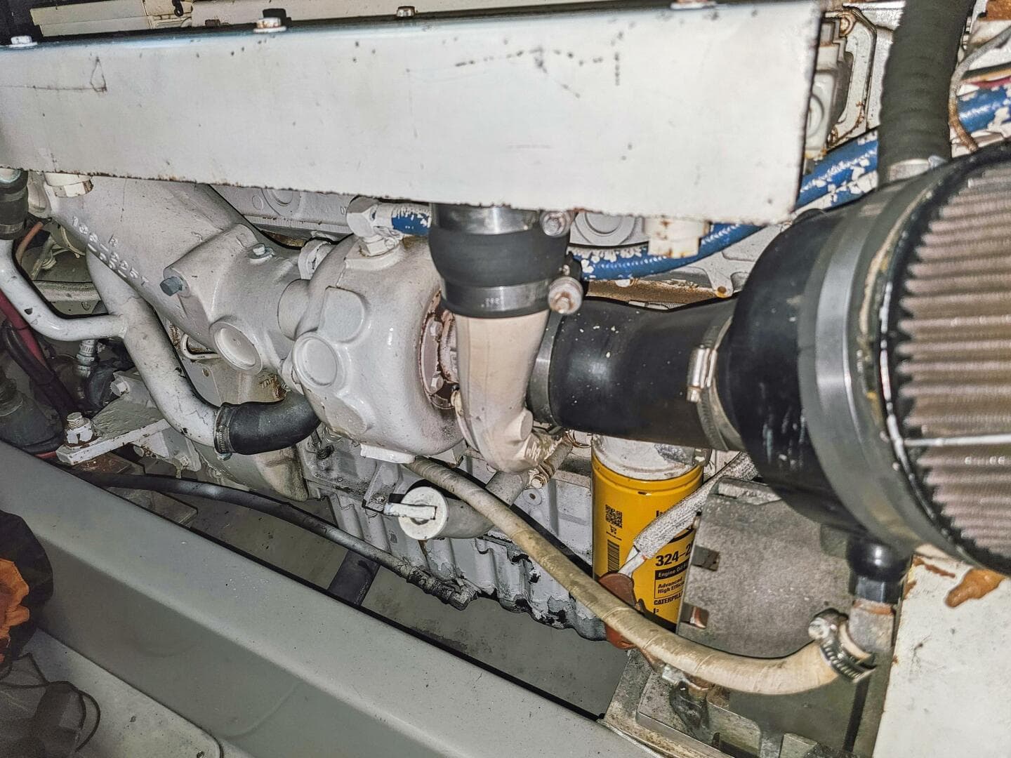 2001 Mediterranean 38 Convertible — photo 28