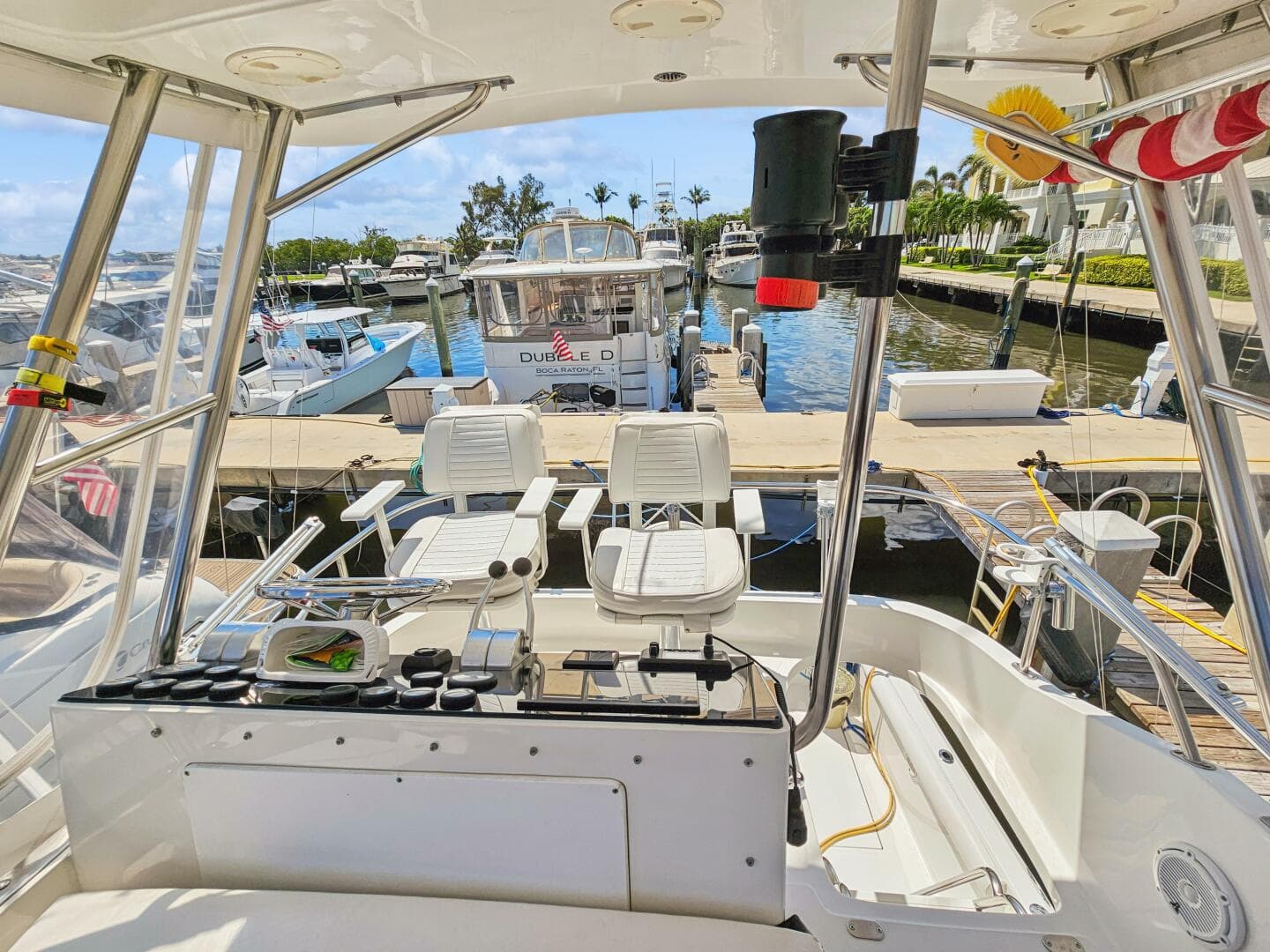 2001 Mediterranean 38 Convertible — photo 6