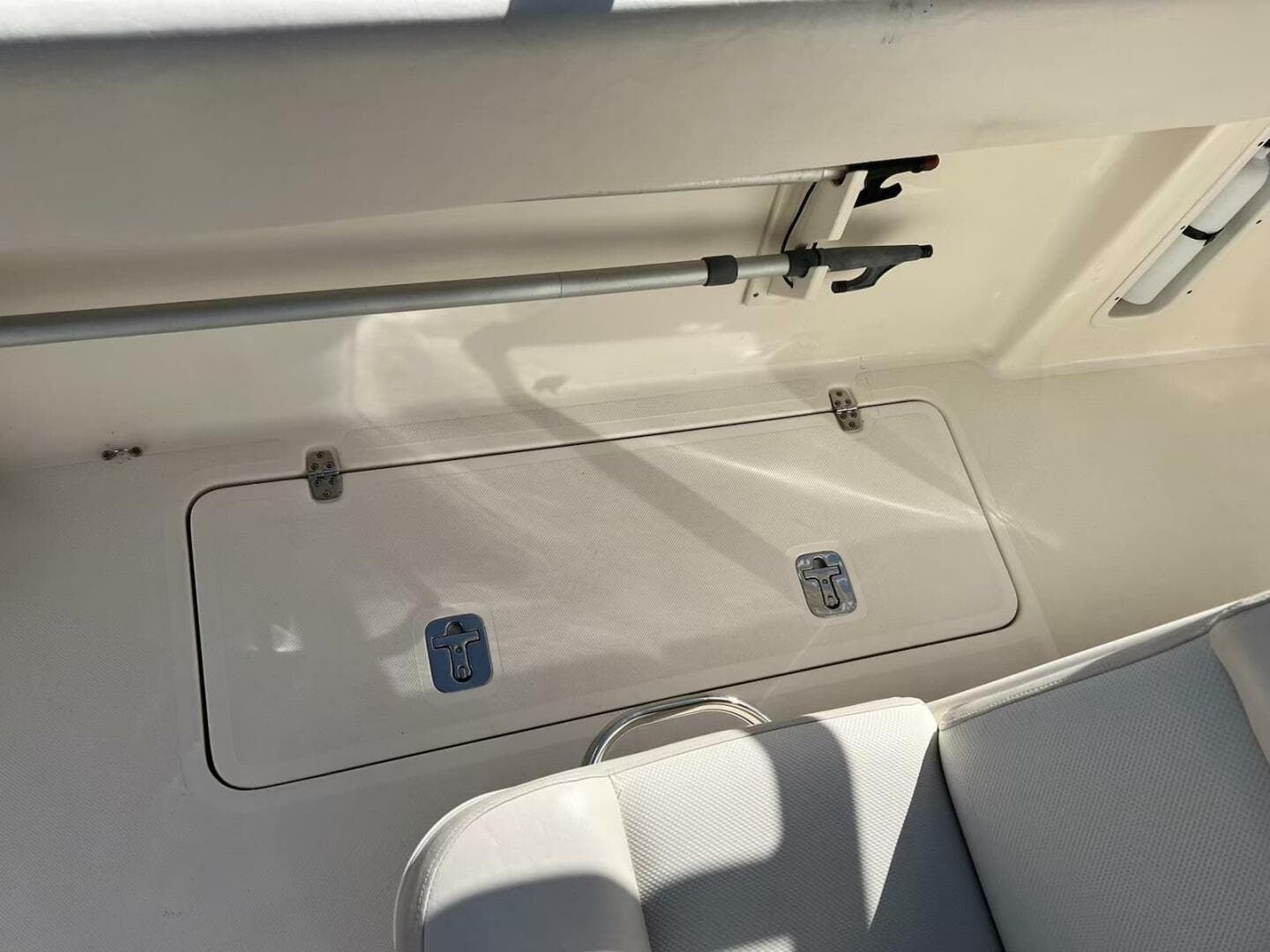 2009 Pursuit S 310 Sport — photo 14