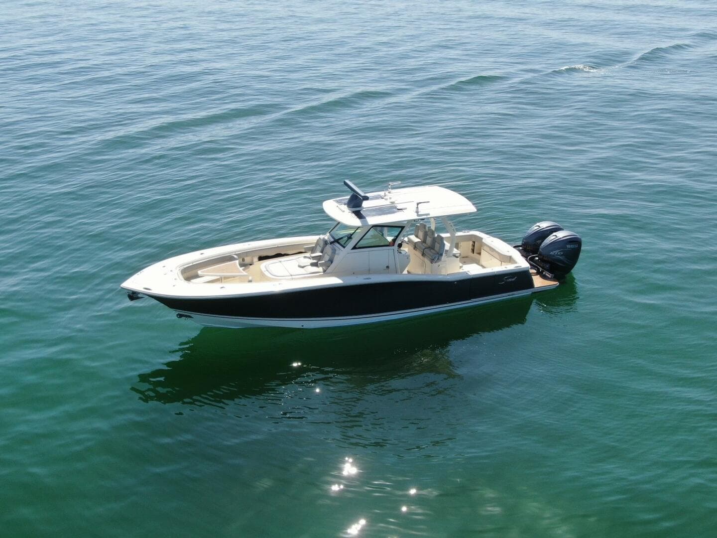 2020 Scout 355 LXF Center Console — photo 25