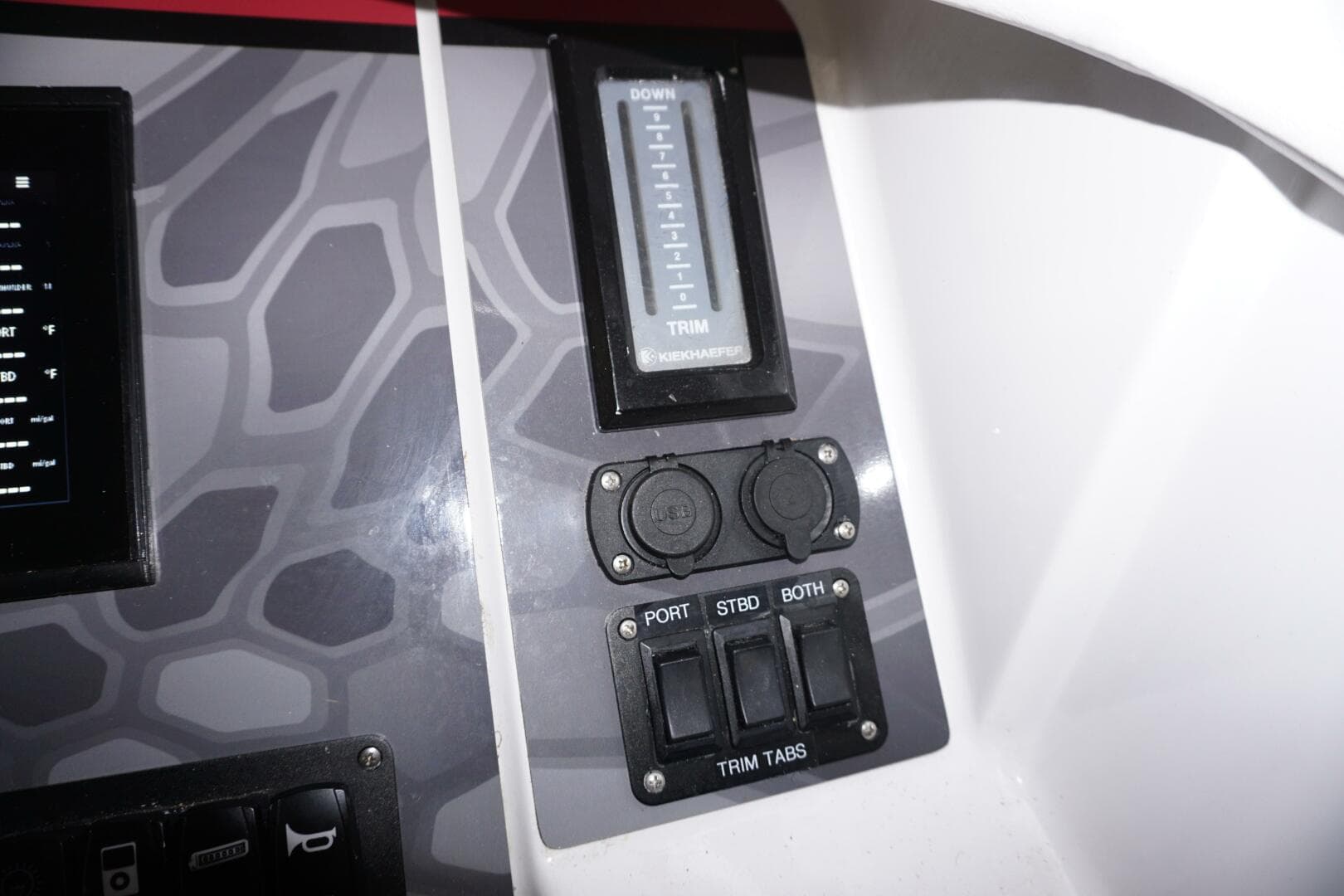 1998 Active Thunder 32 CC — photo 16