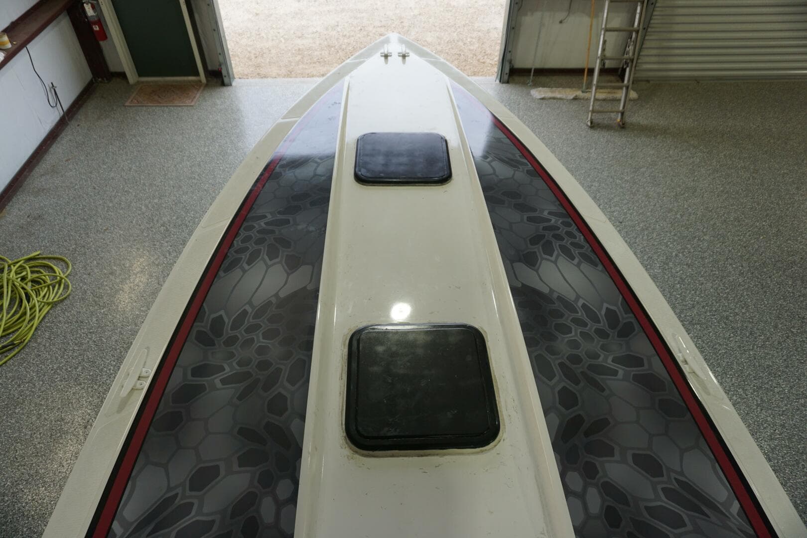 1998 Active Thunder 32 CC — photo 31