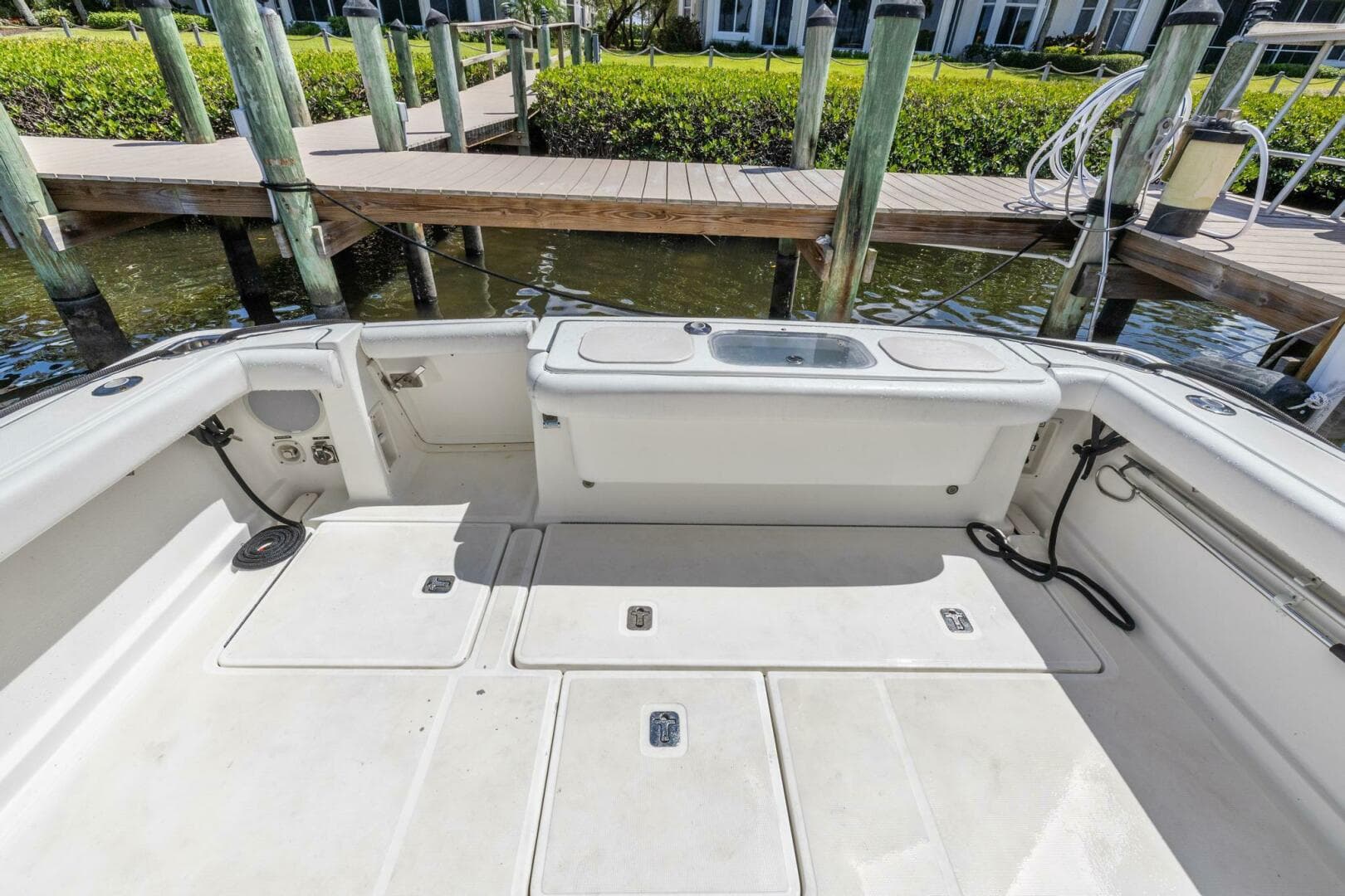 2006 Tiara Yachts 3200 Open — photo 9