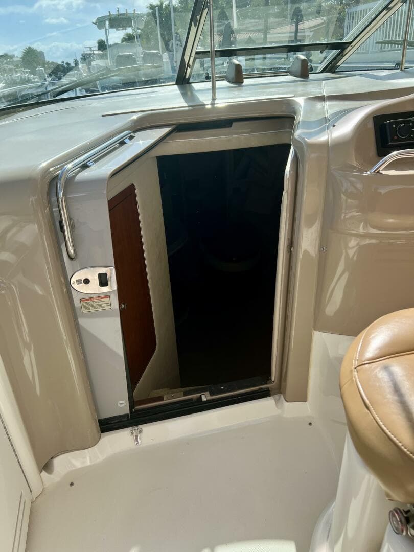 2004 Sea Ray 46 Sundancer — photo 17