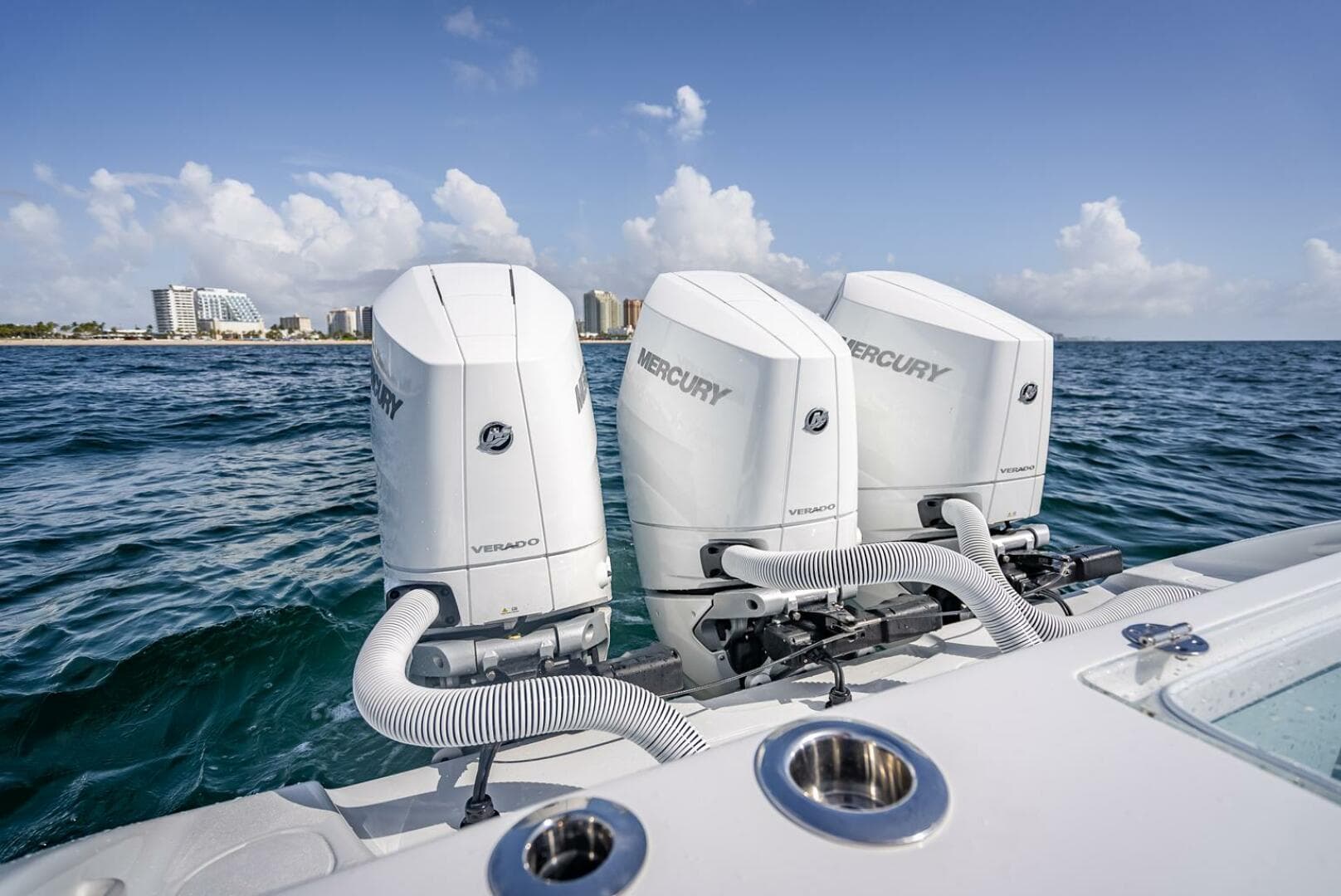 2025 Yellowfin 34 Offshore — photo 27