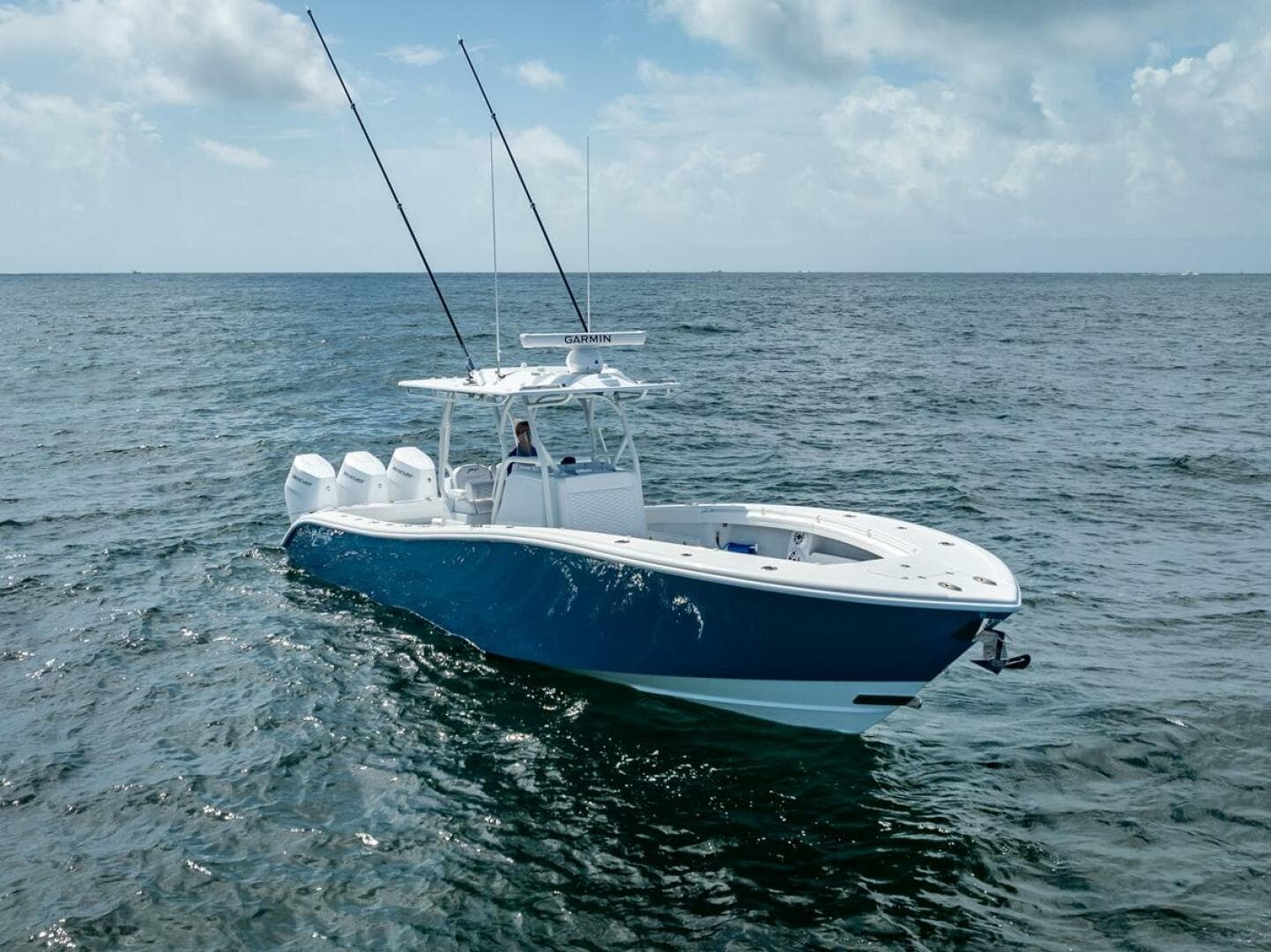 2025 Yellowfin 34 Offshore — photo 6