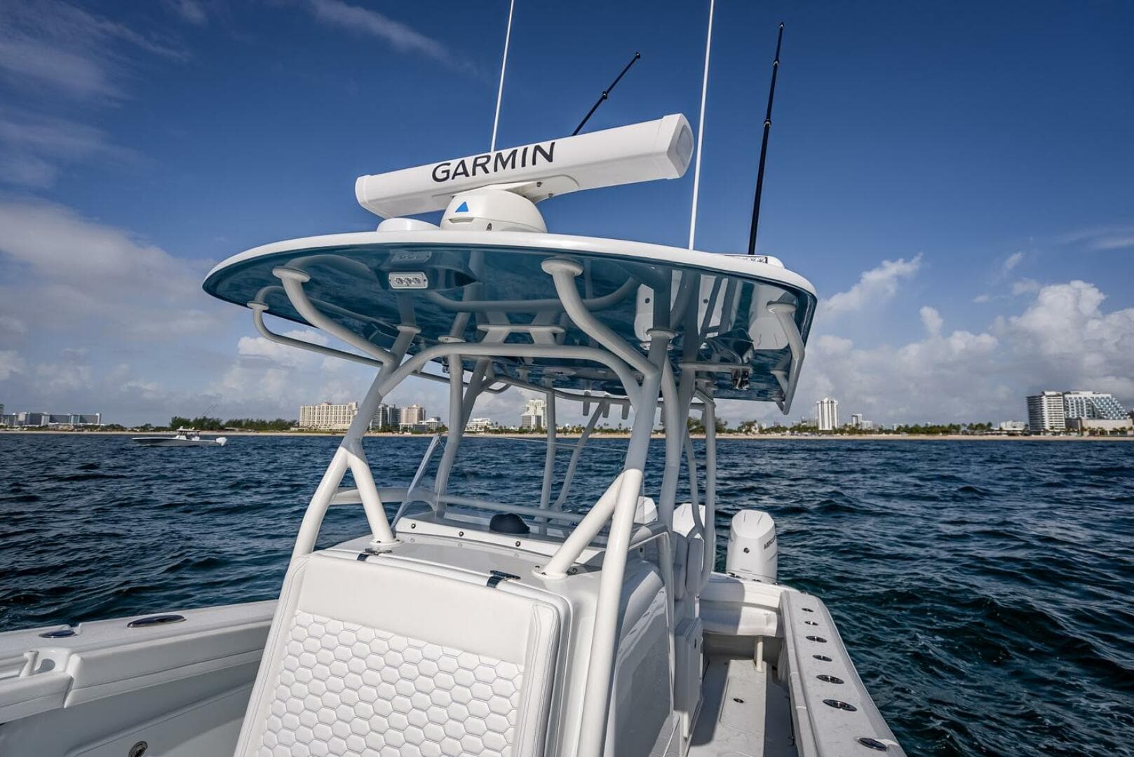 2025 Yellowfin 34 Offshore — photo 33