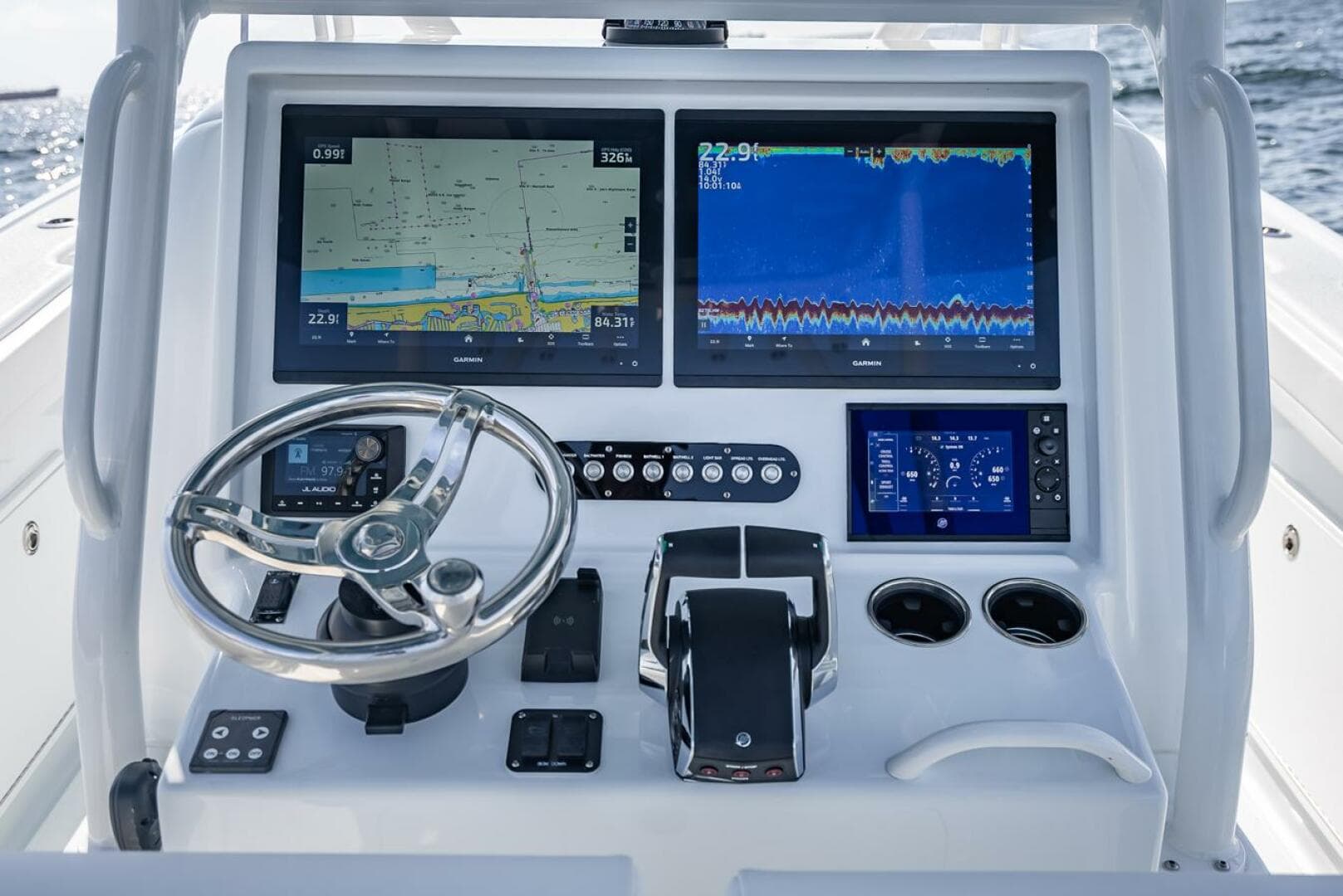 2025 Yellowfin 34 Offshore — photo 10