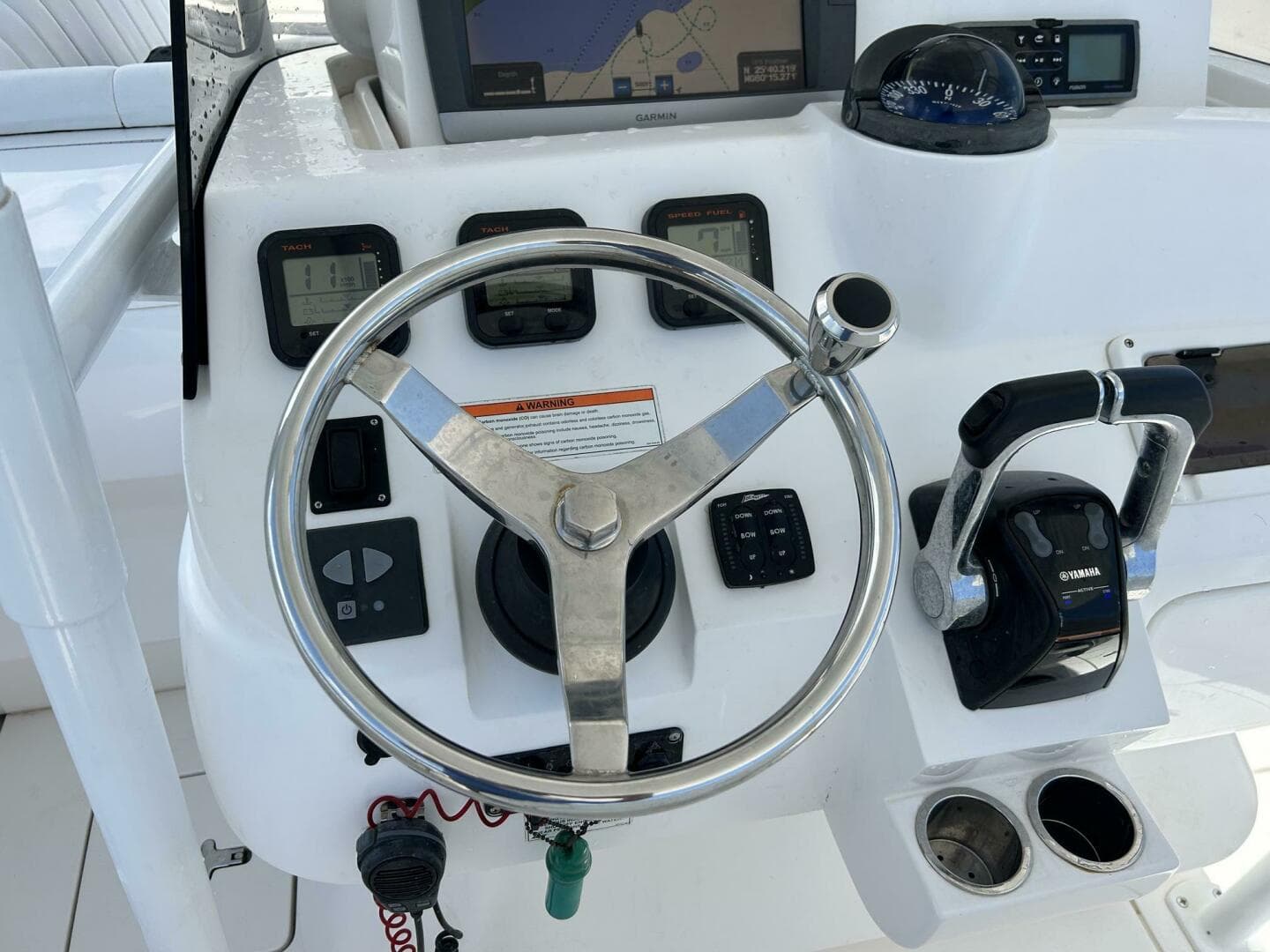 2011 Intrepid 323 Cuddy — photo 21