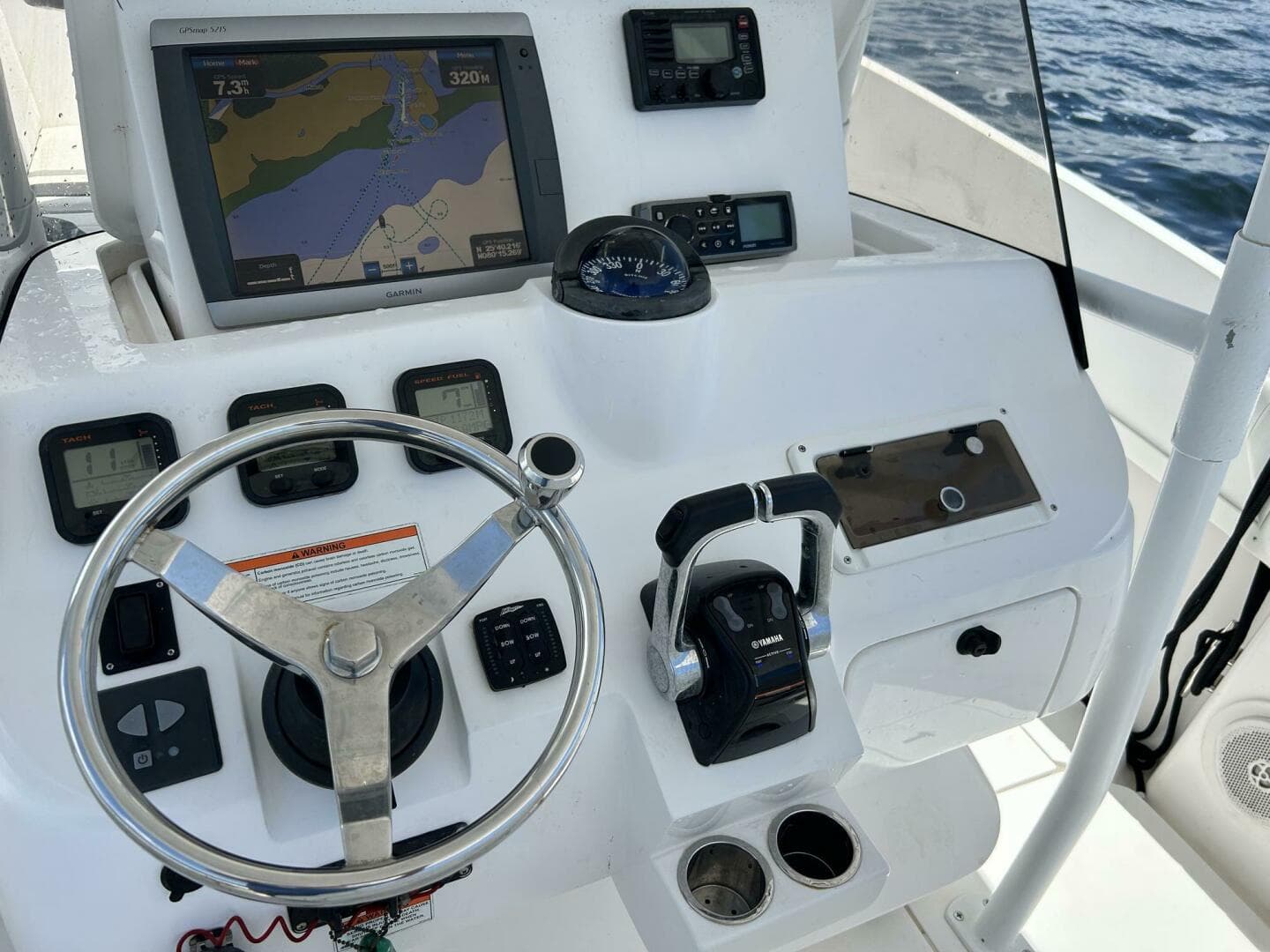 2011 Intrepid 323 Cuddy — photo 17