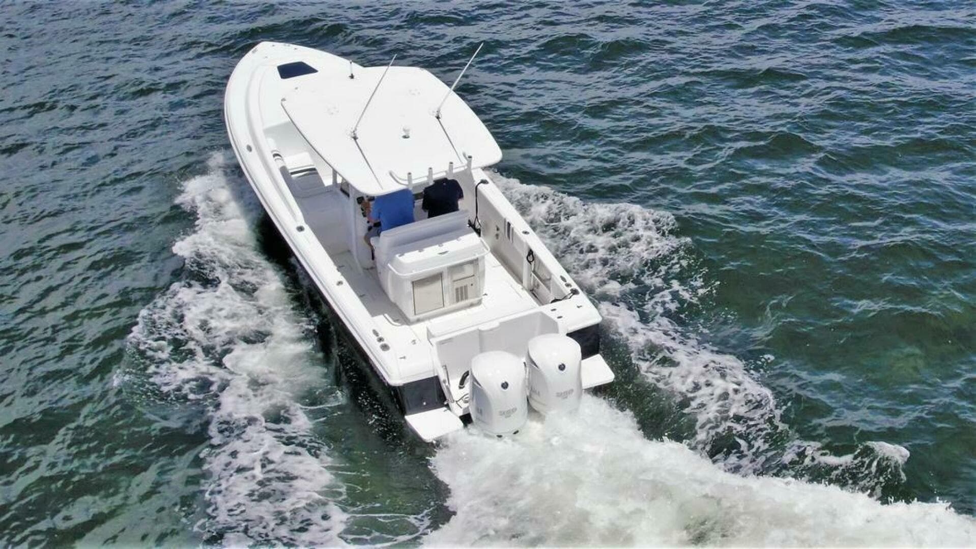 2011 Intrepid 323 Cuddy — photo 40