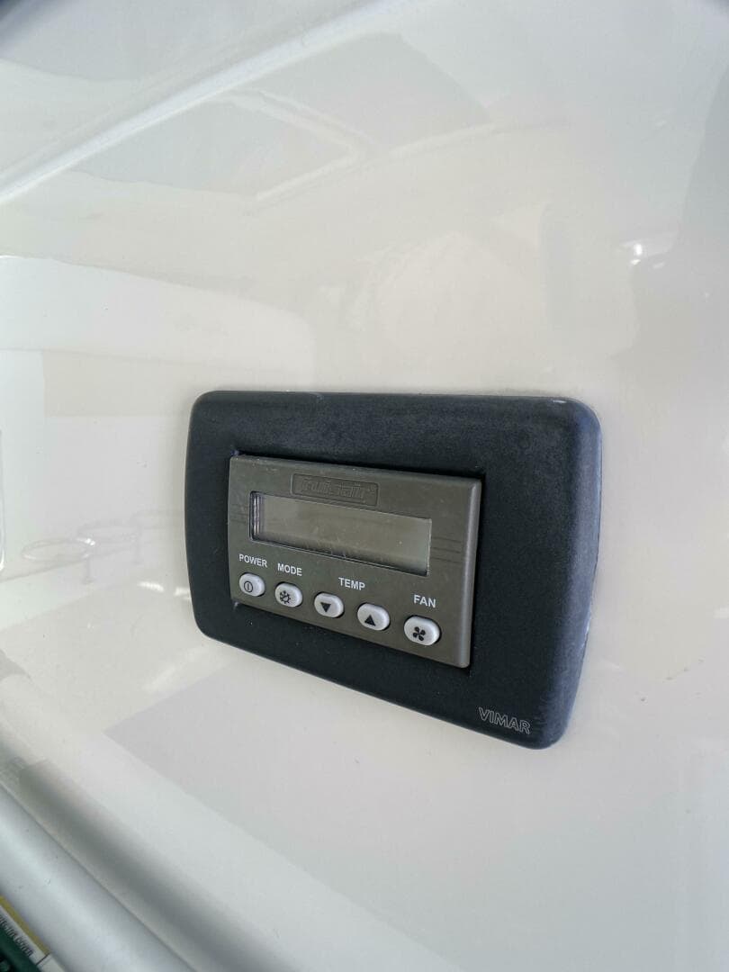 2010 Sea Ray 45 Sundancer — photo 46