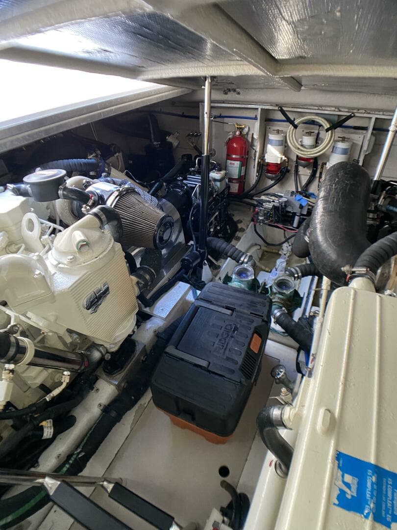 2010 Sea Ray 45 Sundancer — photo 57