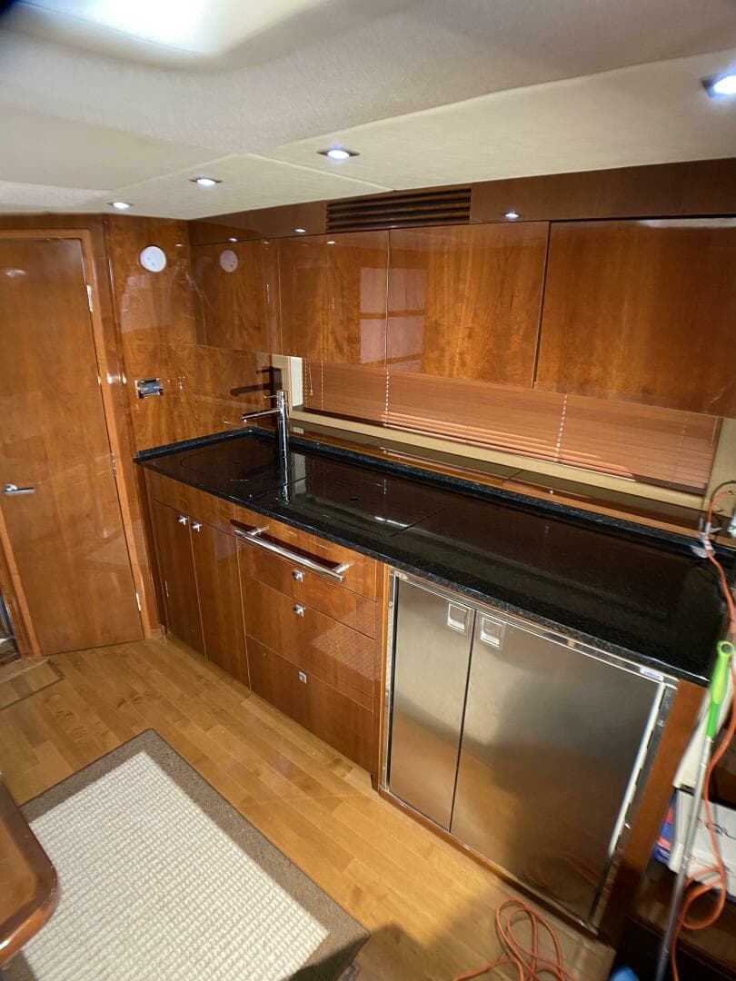 2010 Sea Ray 45 Sundancer — photo 28