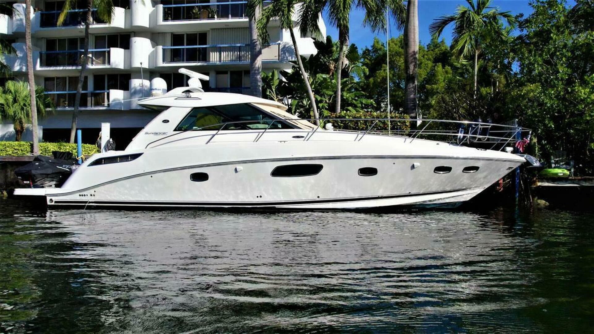 2010 Sea Ray 45 Sundancer — photo 4