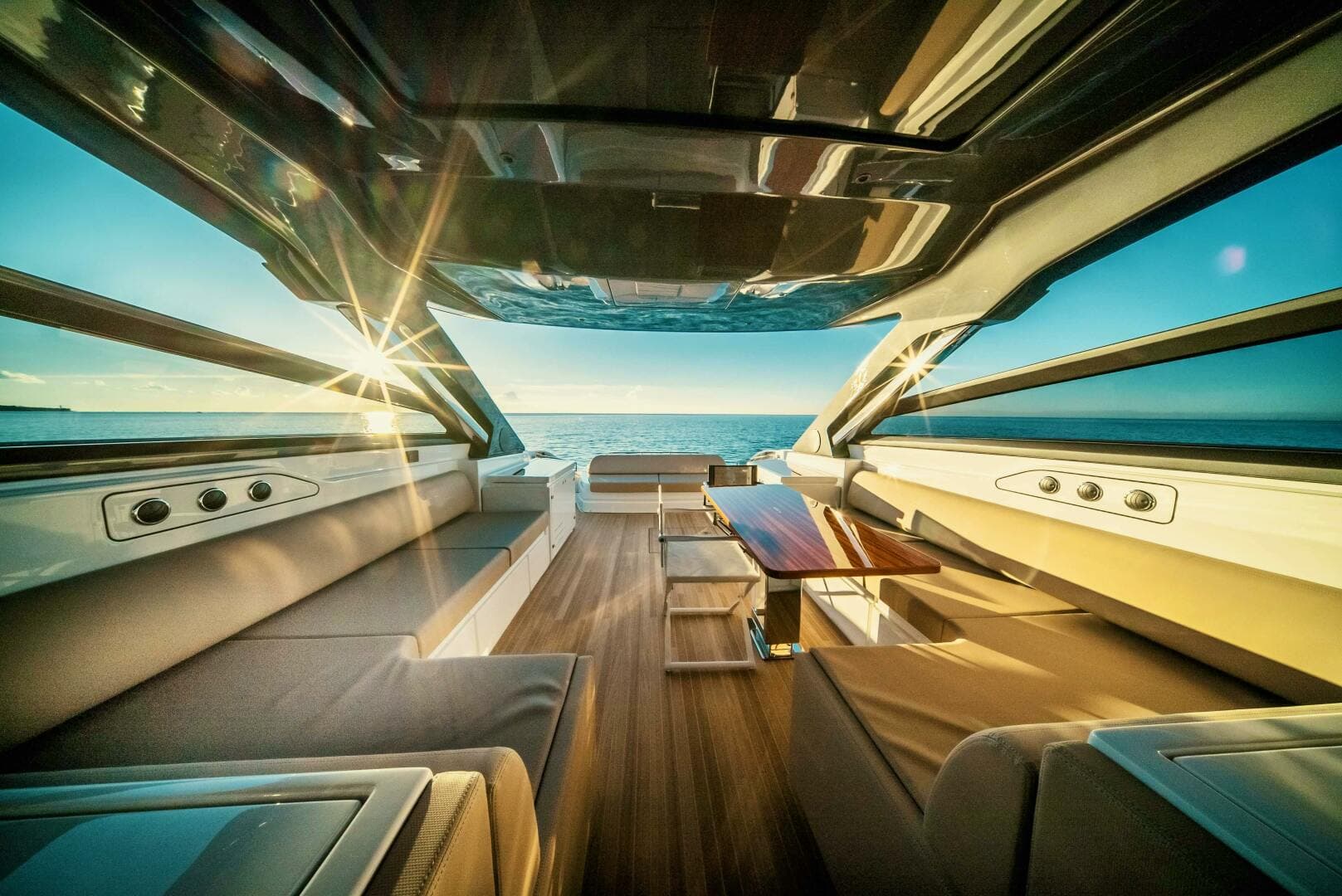 2023 Riva — photo 13