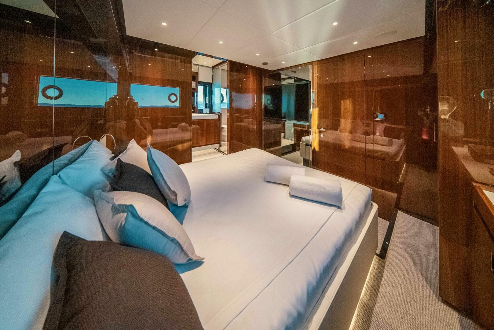 2023 Riva — photo 19