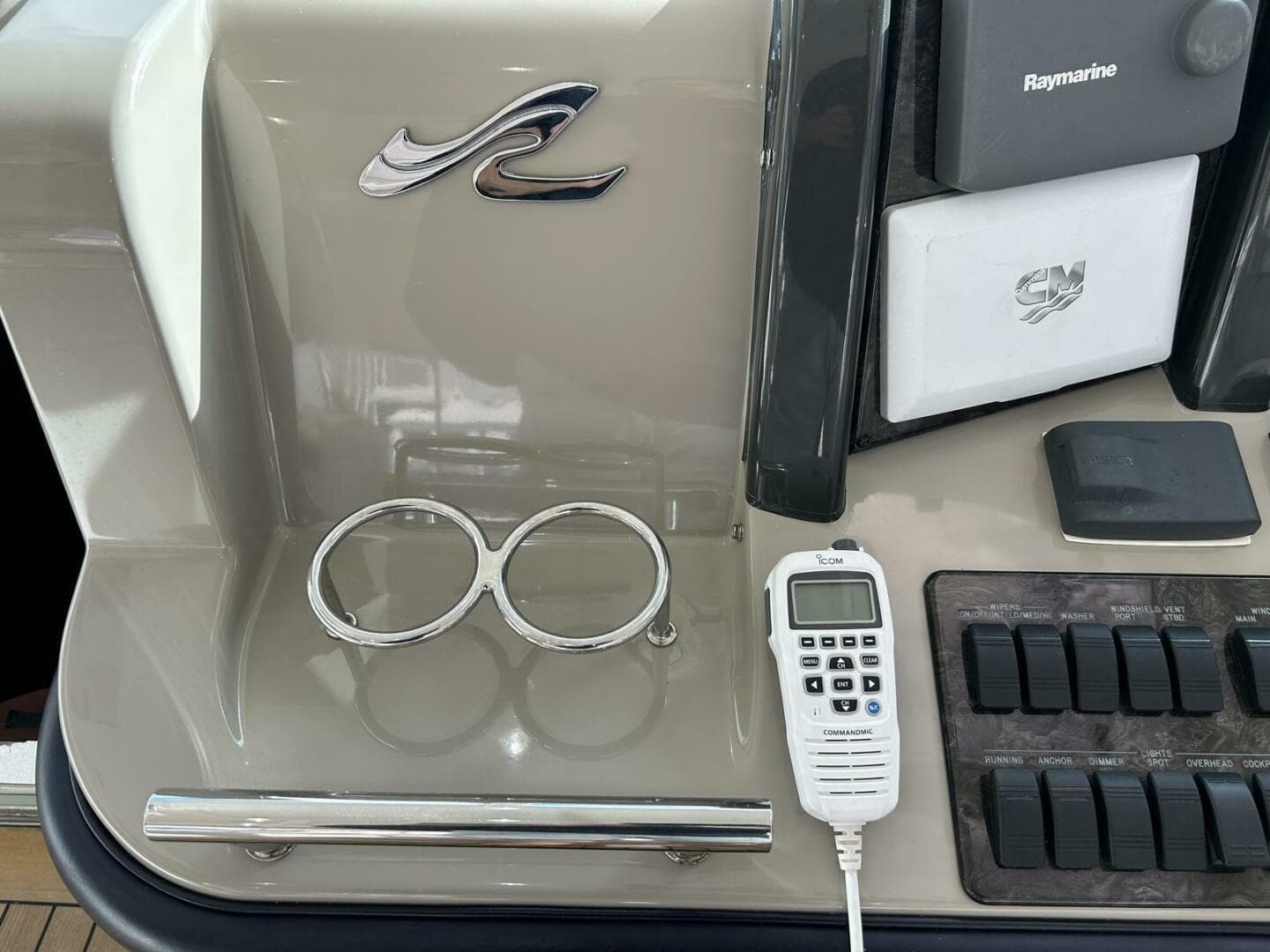 2008 Sea Ray 480 Sundancer — photo 17