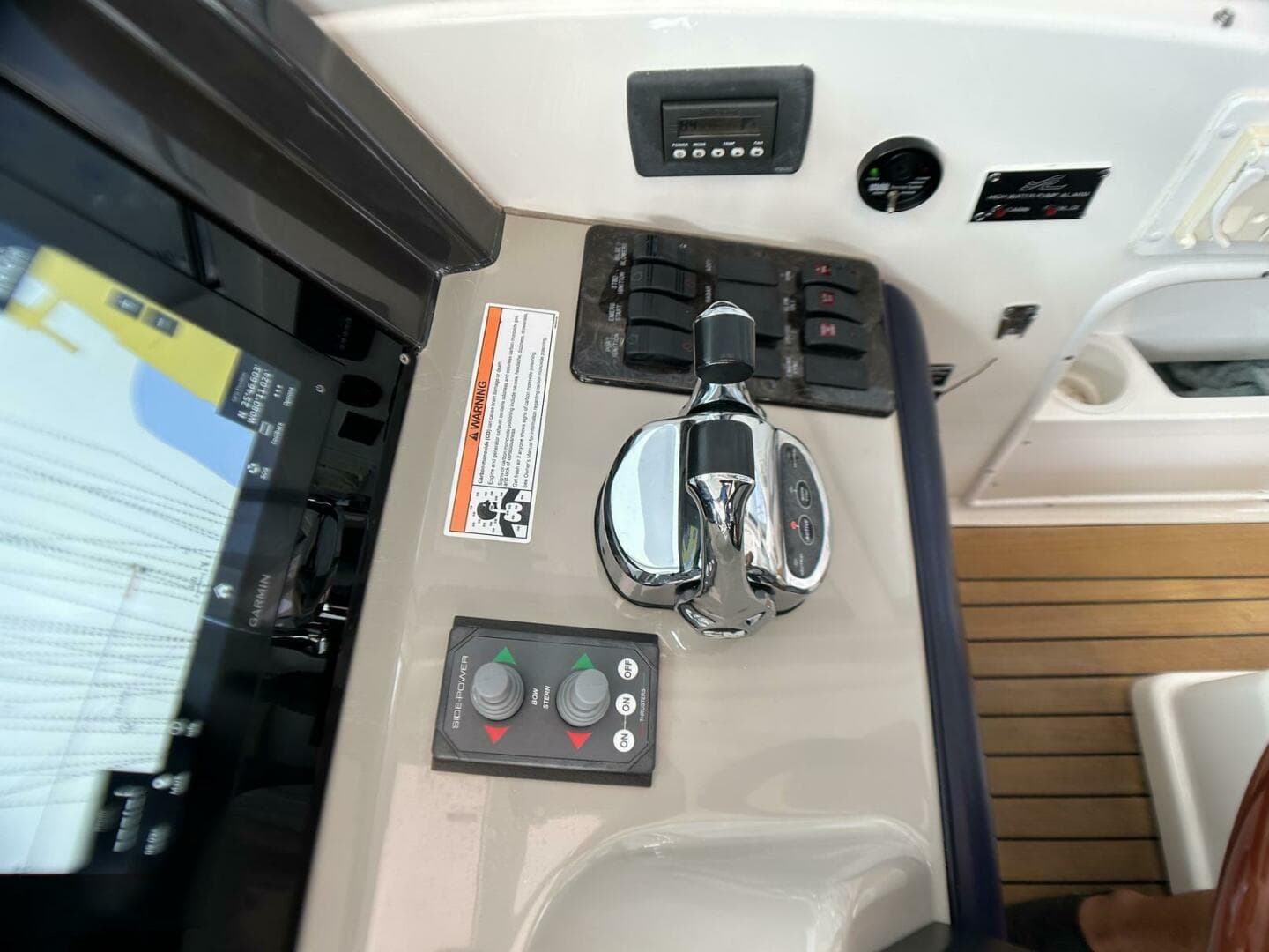 2008 Sea Ray 480 Sundancer — photo 39