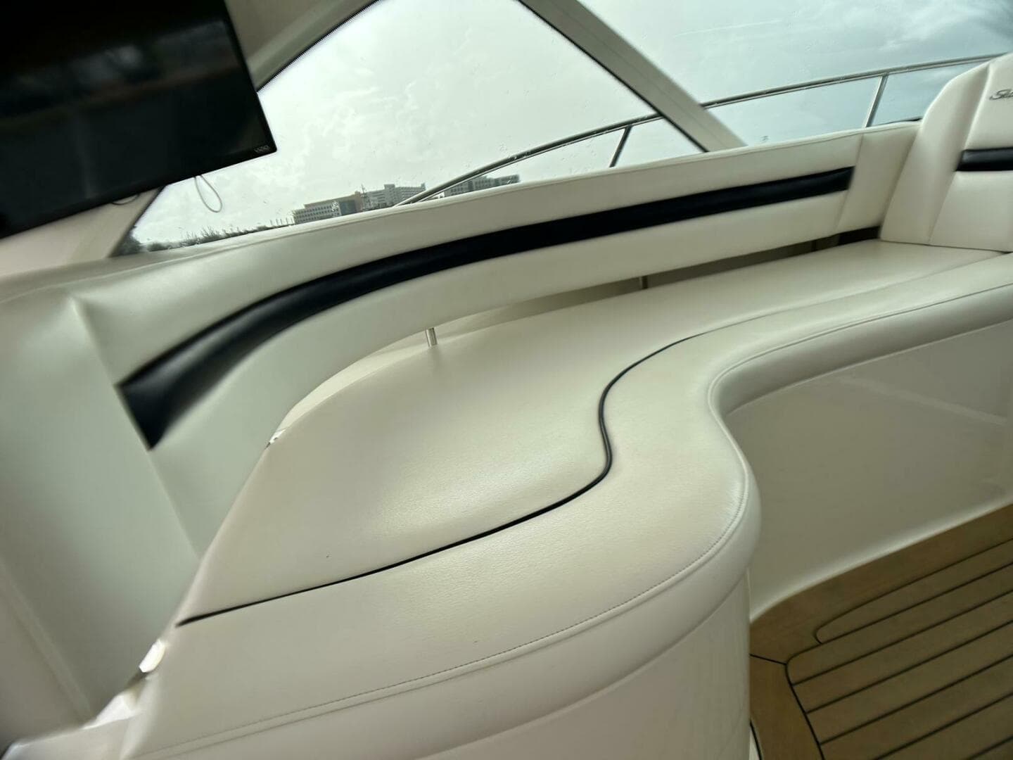 2008 Sea Ray 480 Sundancer — photo 42