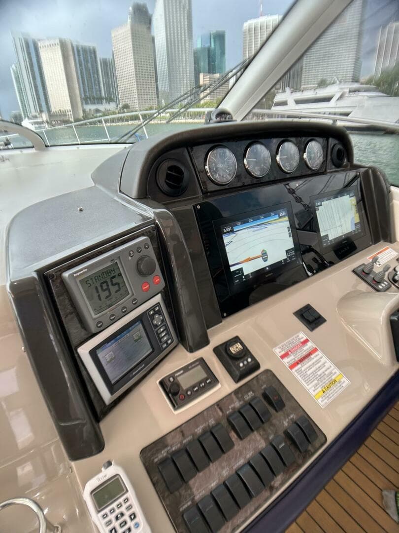 2008 Sea Ray 480 Sundancer — photo 40