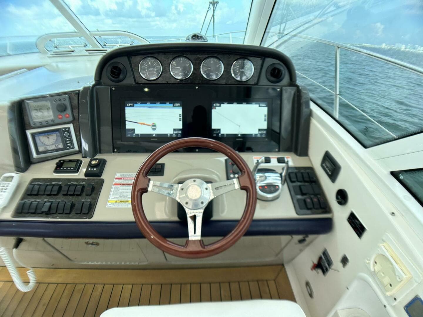 2008 Sea Ray 480 Sundancer — photo 44