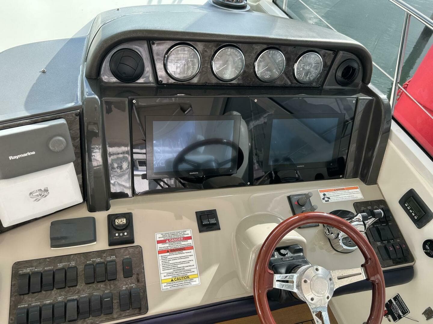 2008 Sea Ray 480 Sundancer — photo 11