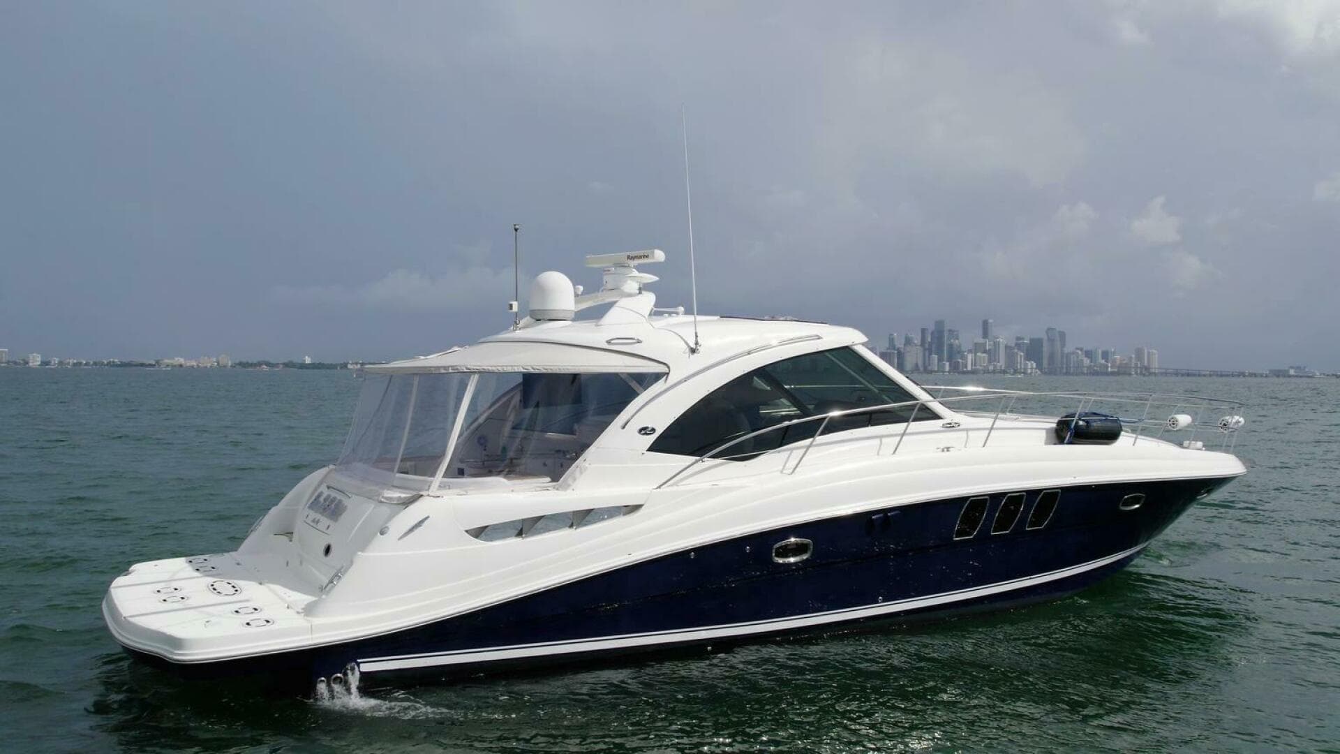 2008 Sea Ray 480 Sundancer — photo 3