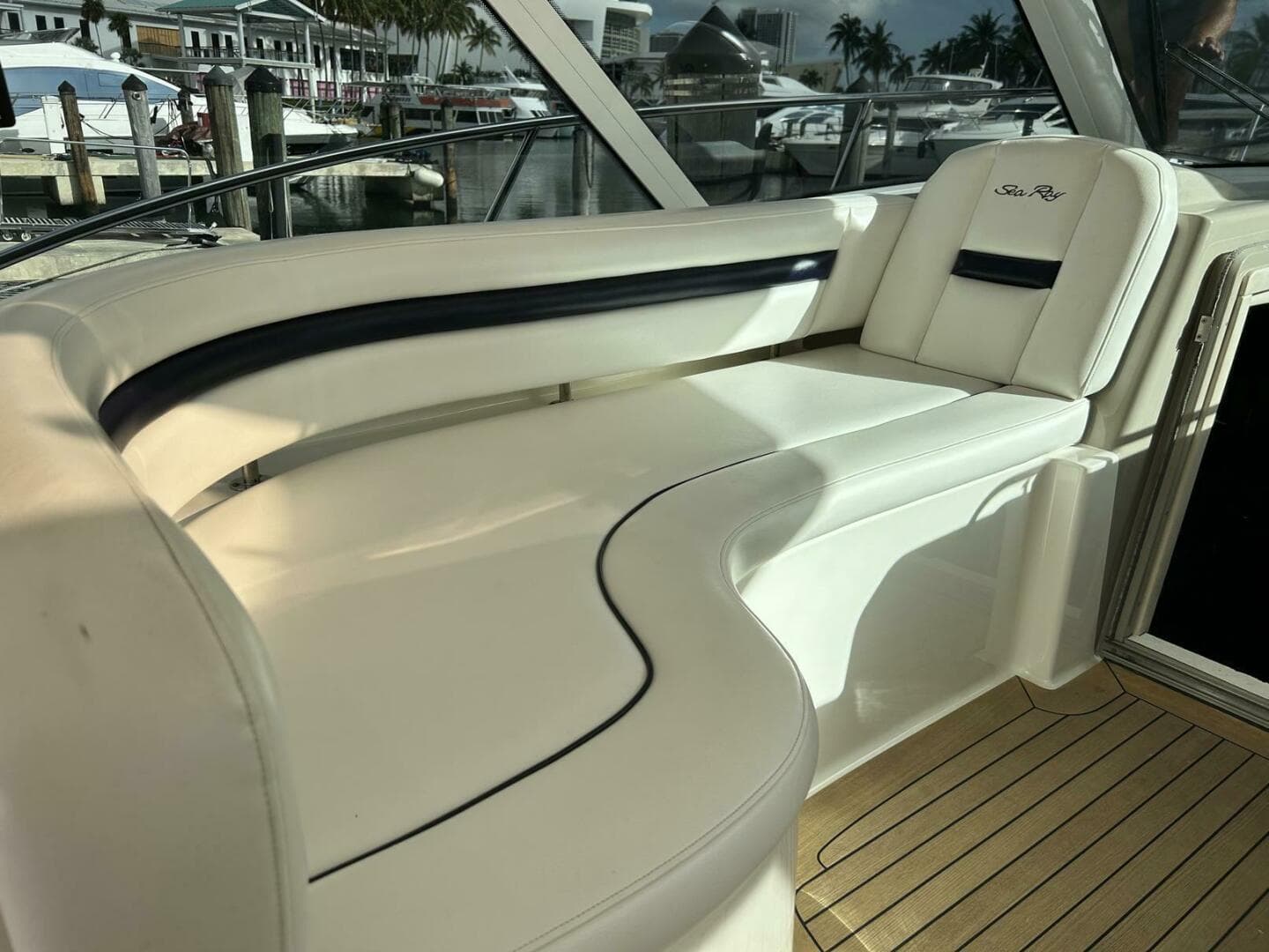 2008 Sea Ray 480 Sundancer — photo 9