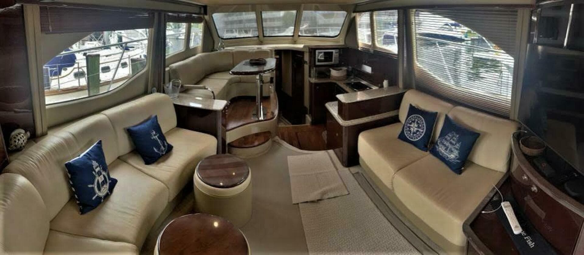 2007 Sea Ray 520 Sedan Bridge — photo 22